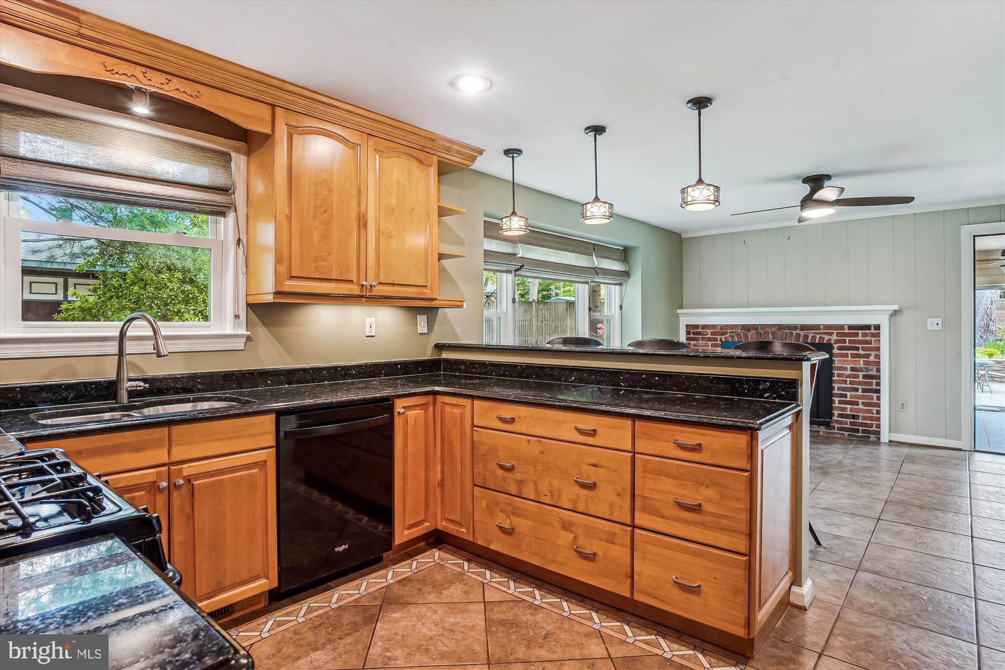 COLESVILLE PARK - Residential