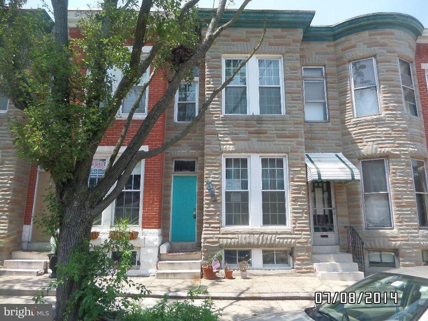 This beautiful townhouse in Federal Hill features an eat in kitchen, exposed brick, lots of room and natural light, wood floors, nice rear yard, and great location.--1 Block from Riverside Park!!  Caliber Home Loans Qualification Letter is required prior to negotiation of any non cash offer.