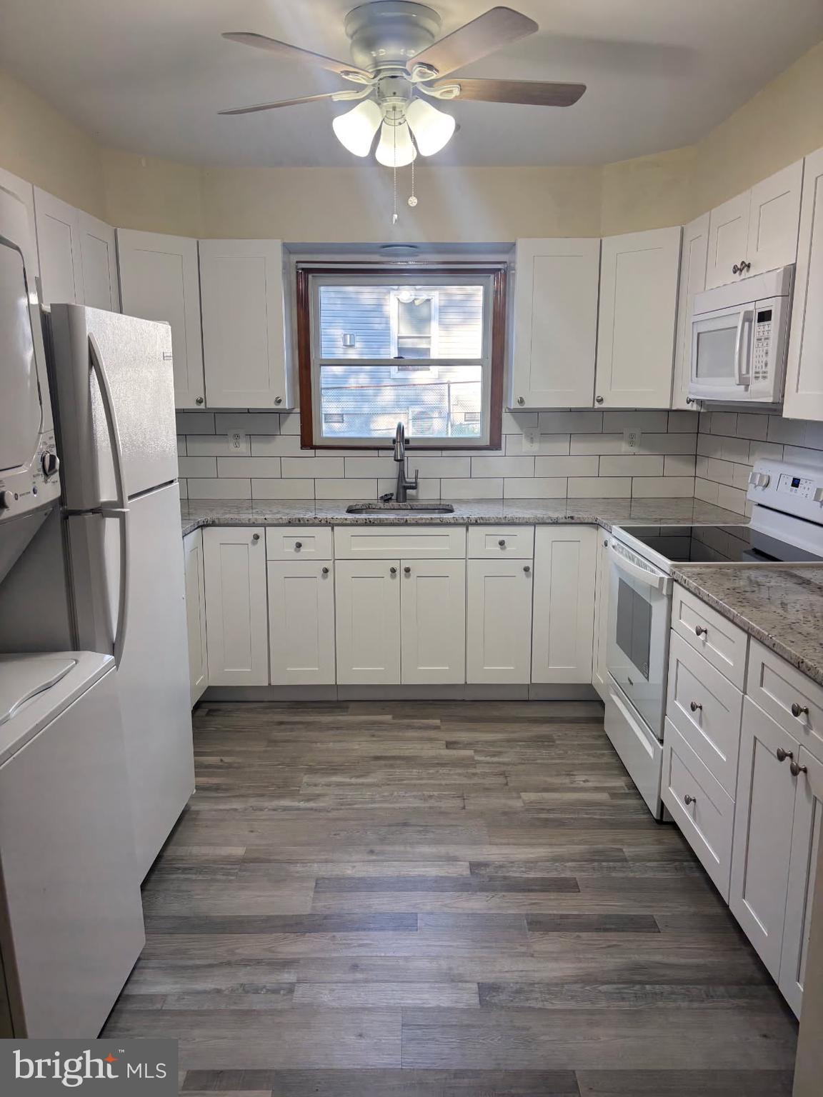 POPLAR RIDGE - Residential Lease