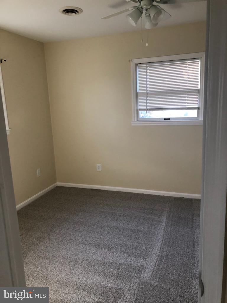 POPLAR RIDGE - Residential Lease