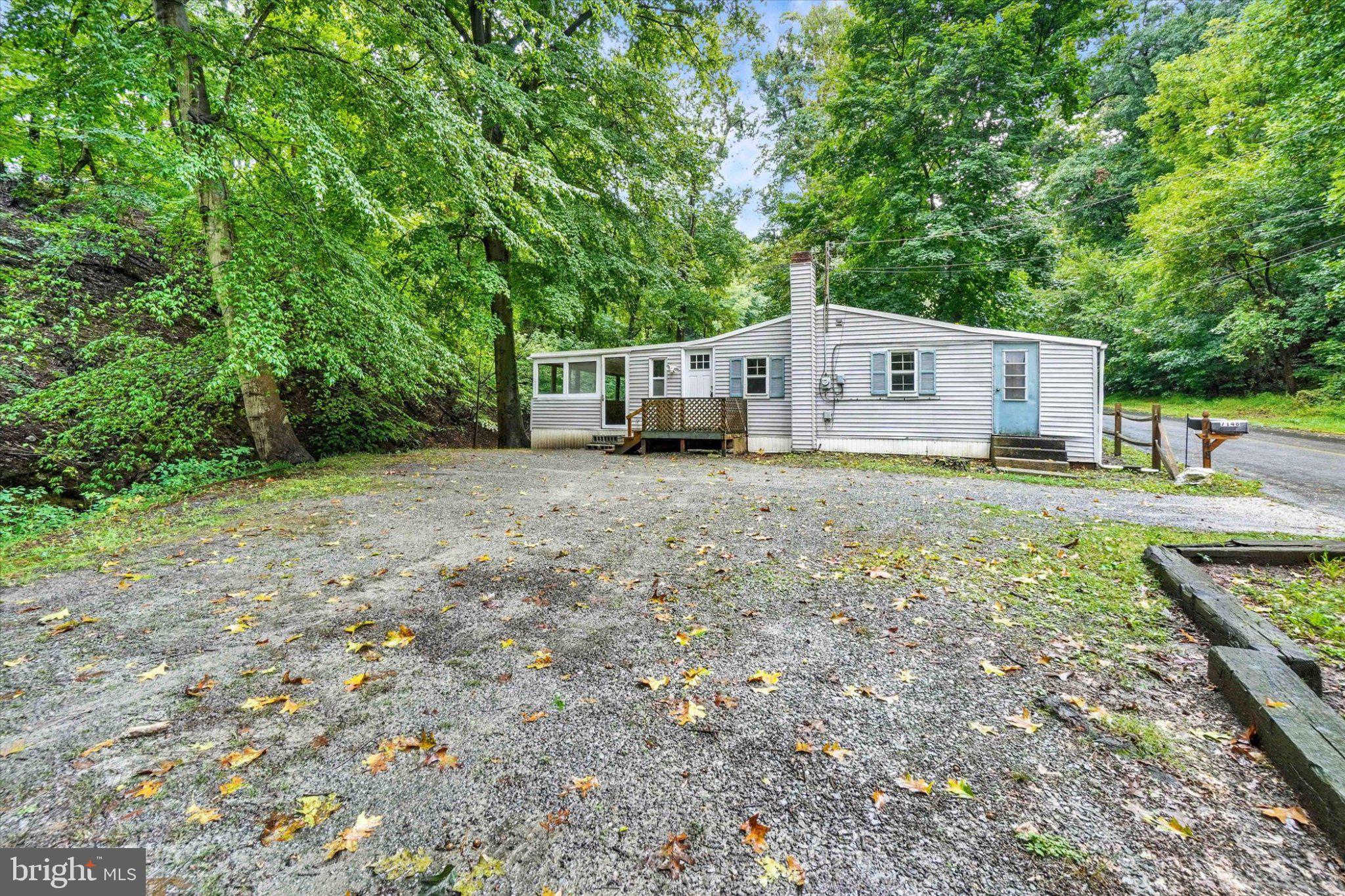 7148 DARK HOLLOW ROAD