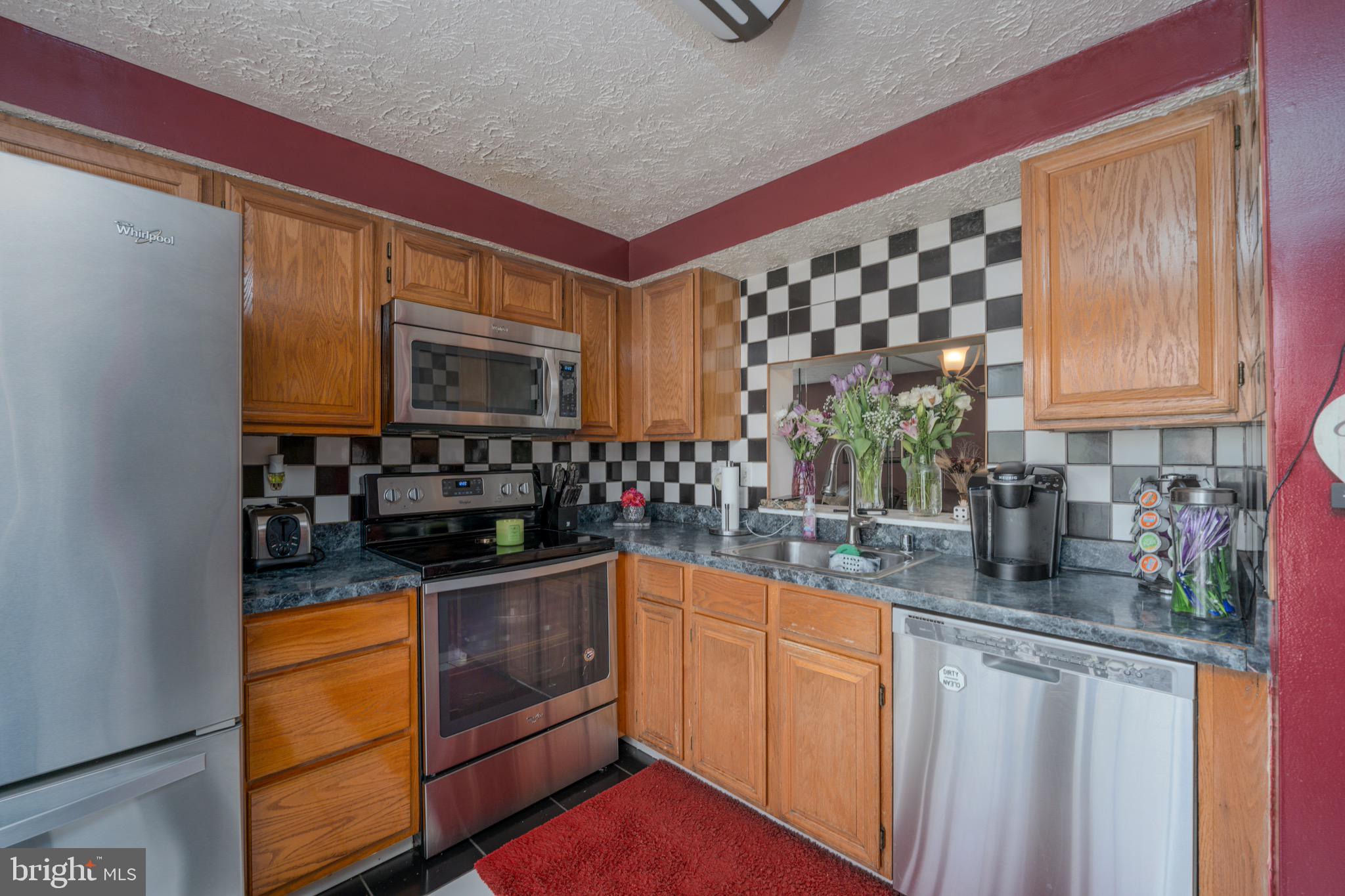 FAIRBROOK - Residential