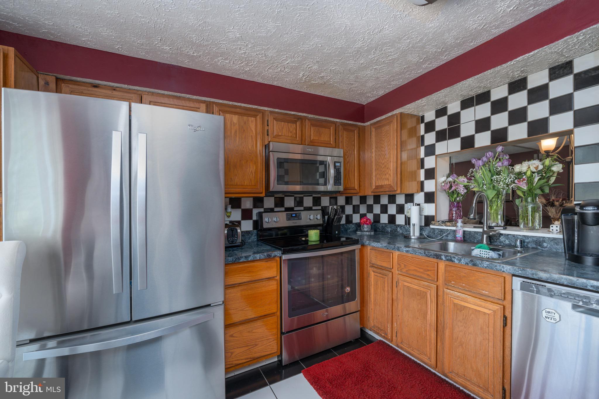 FAIRBROOK - Residential