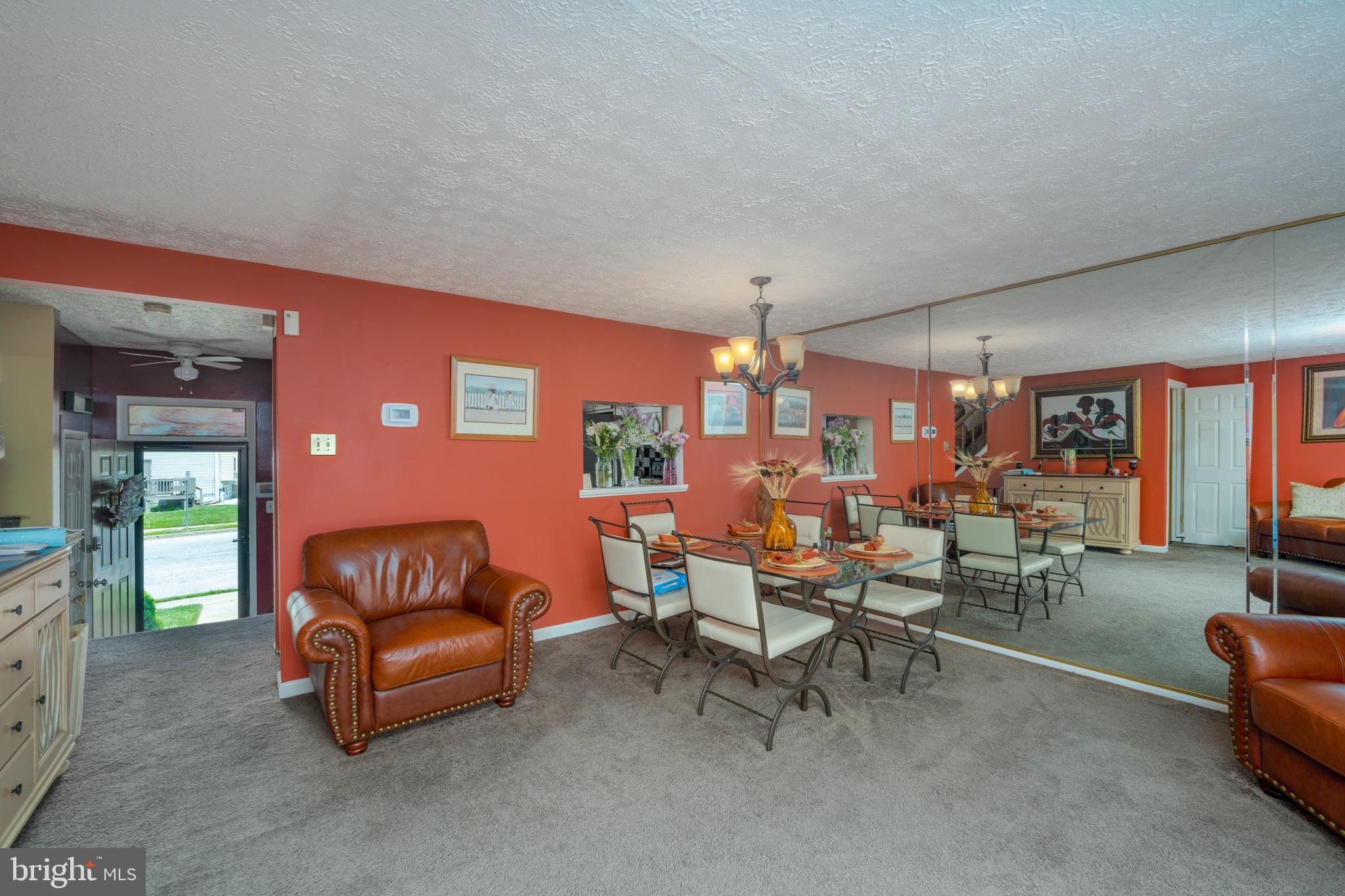 FAIRBROOK - Residential