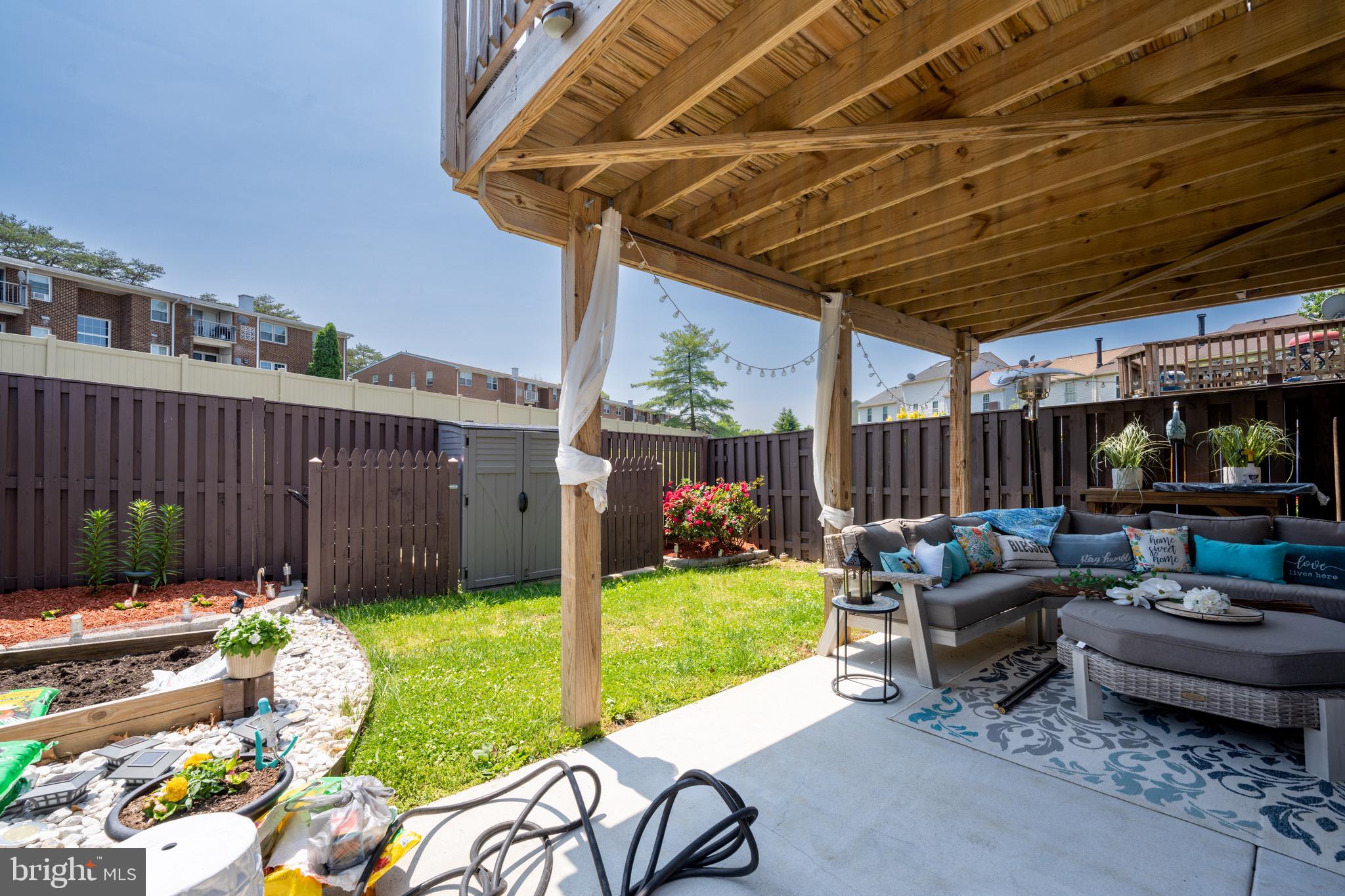 FAIRBROOK - Residential