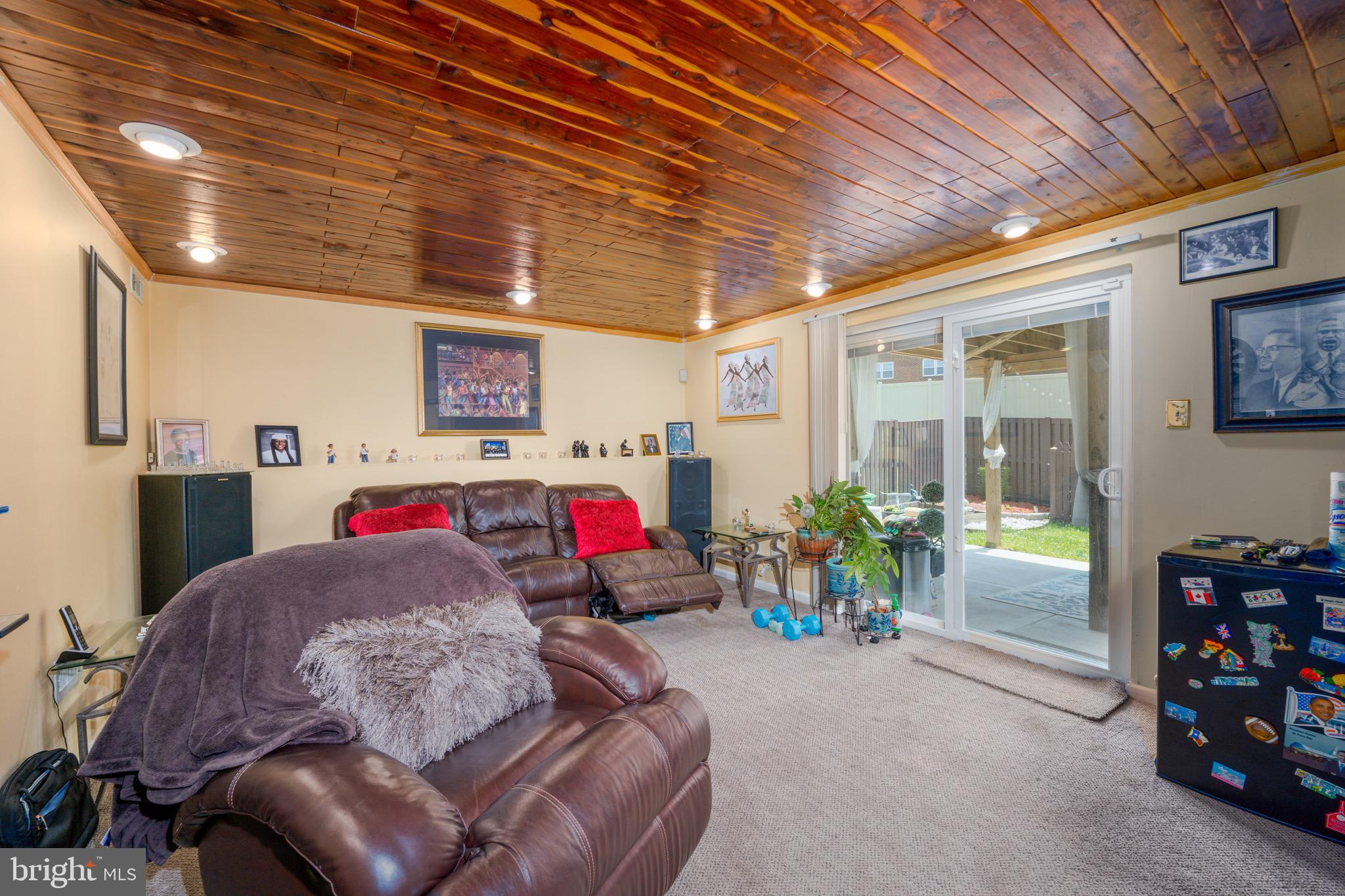 FAIRBROOK - Residential