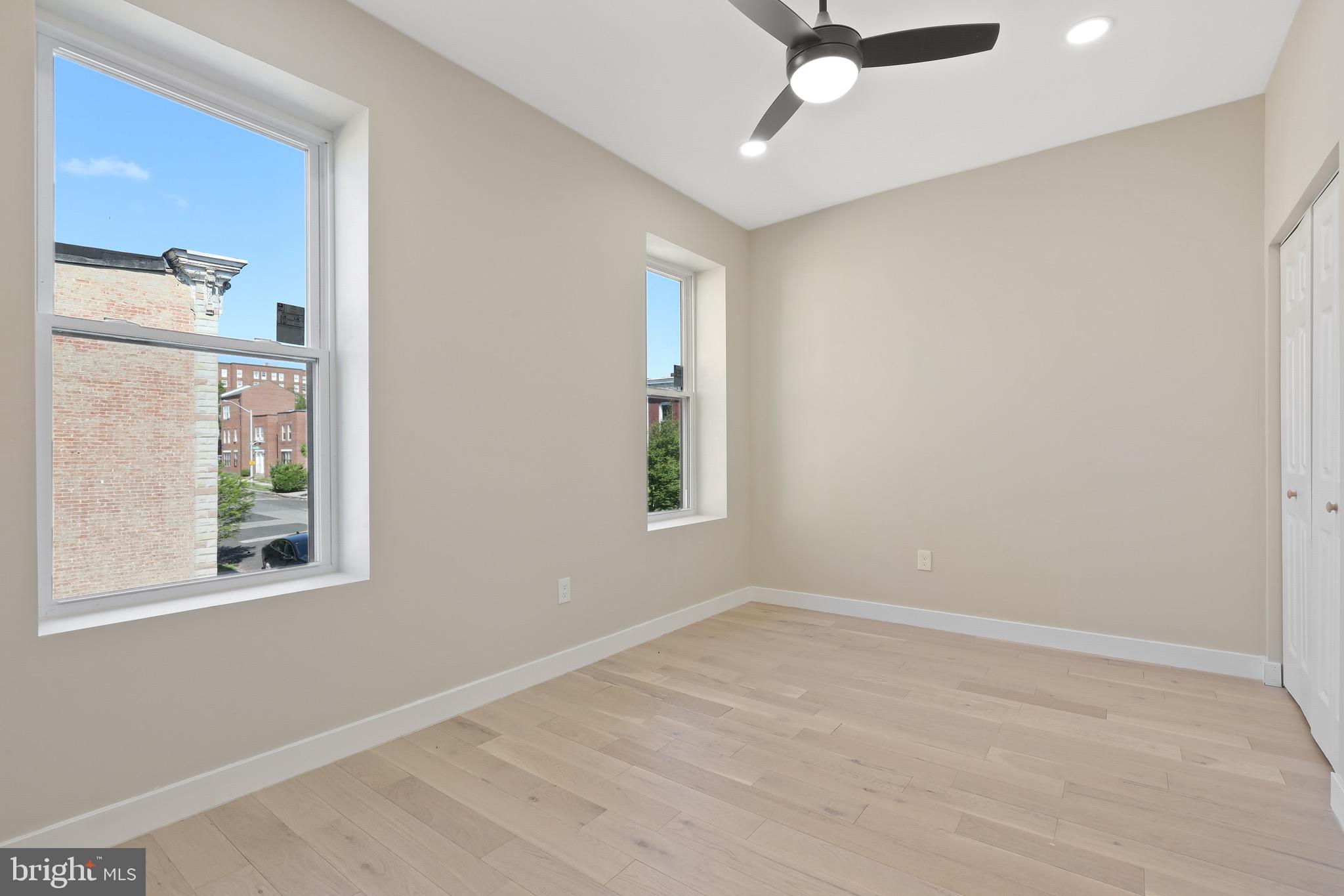 OLIVER - Residential