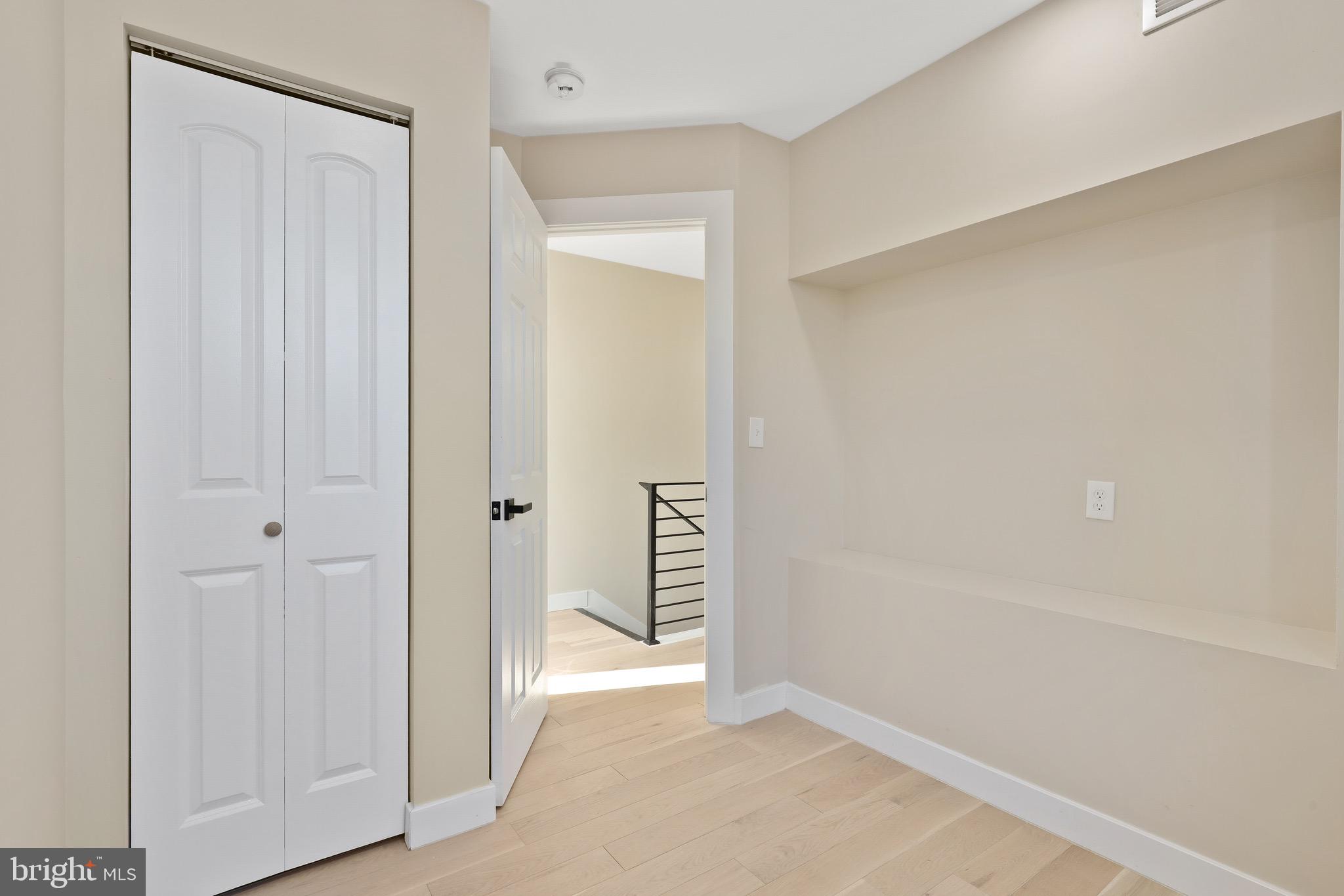 OLIVER - Residential