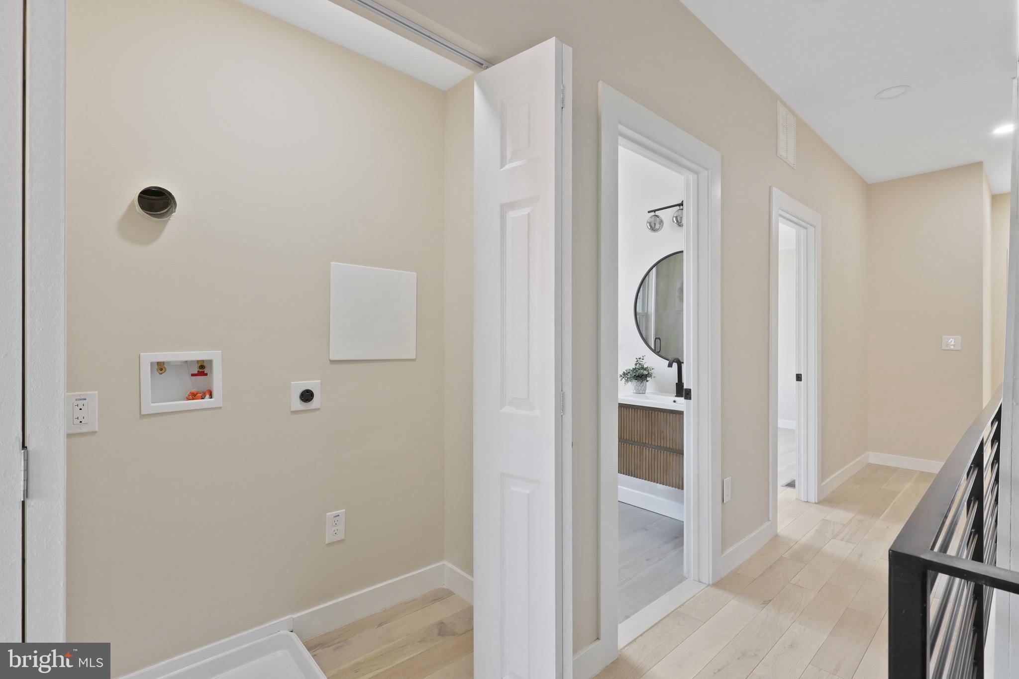 OLIVER - Residential