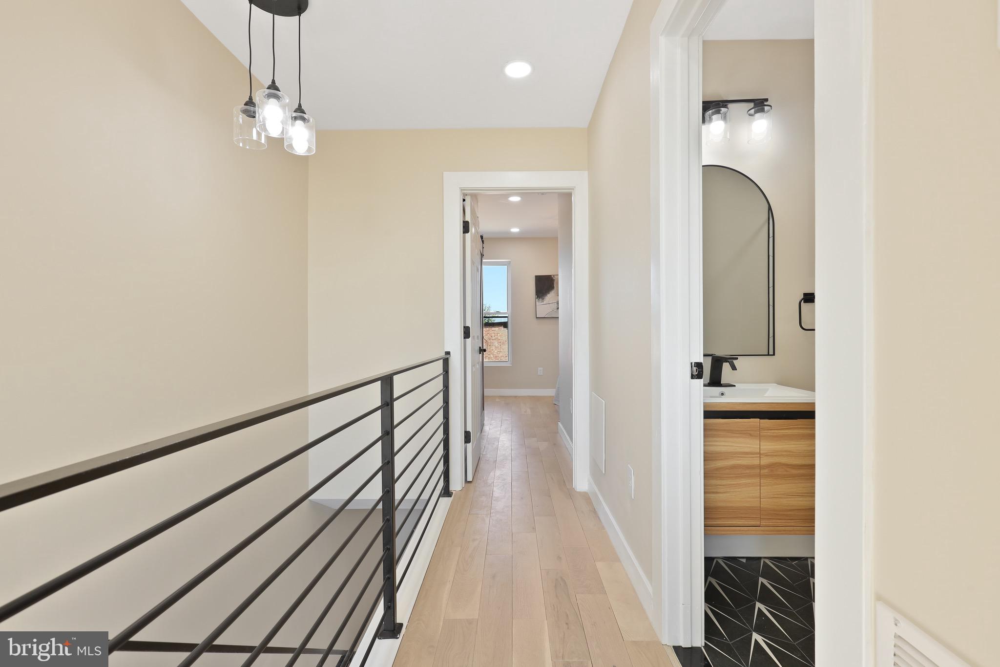 OLIVER - Residential