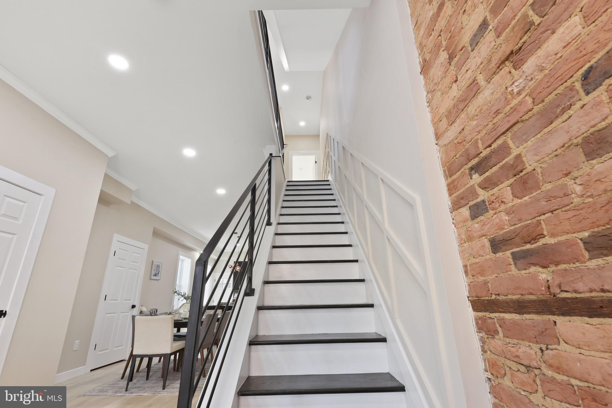 OLIVER - Residential