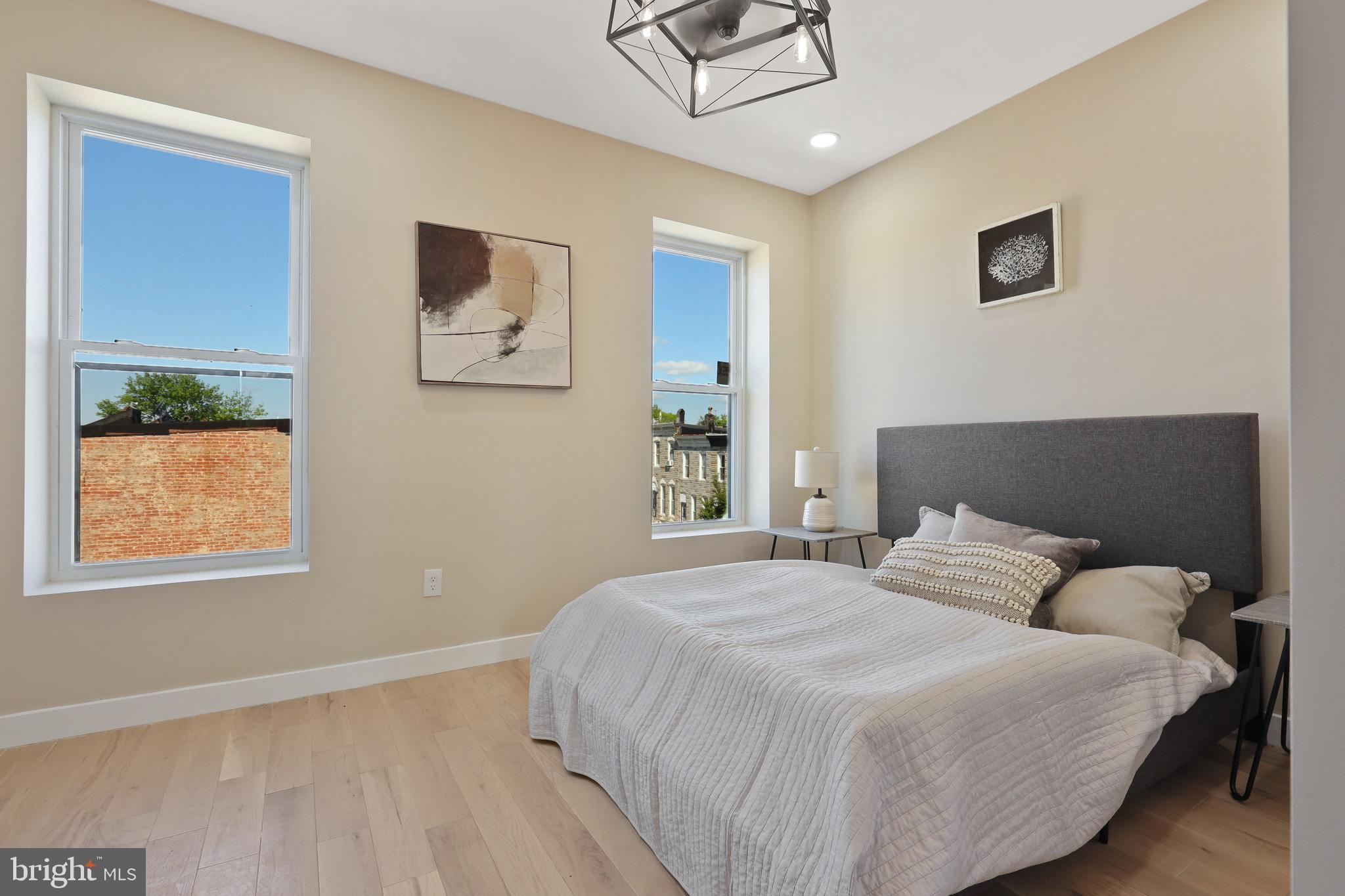 OLIVER - Residential