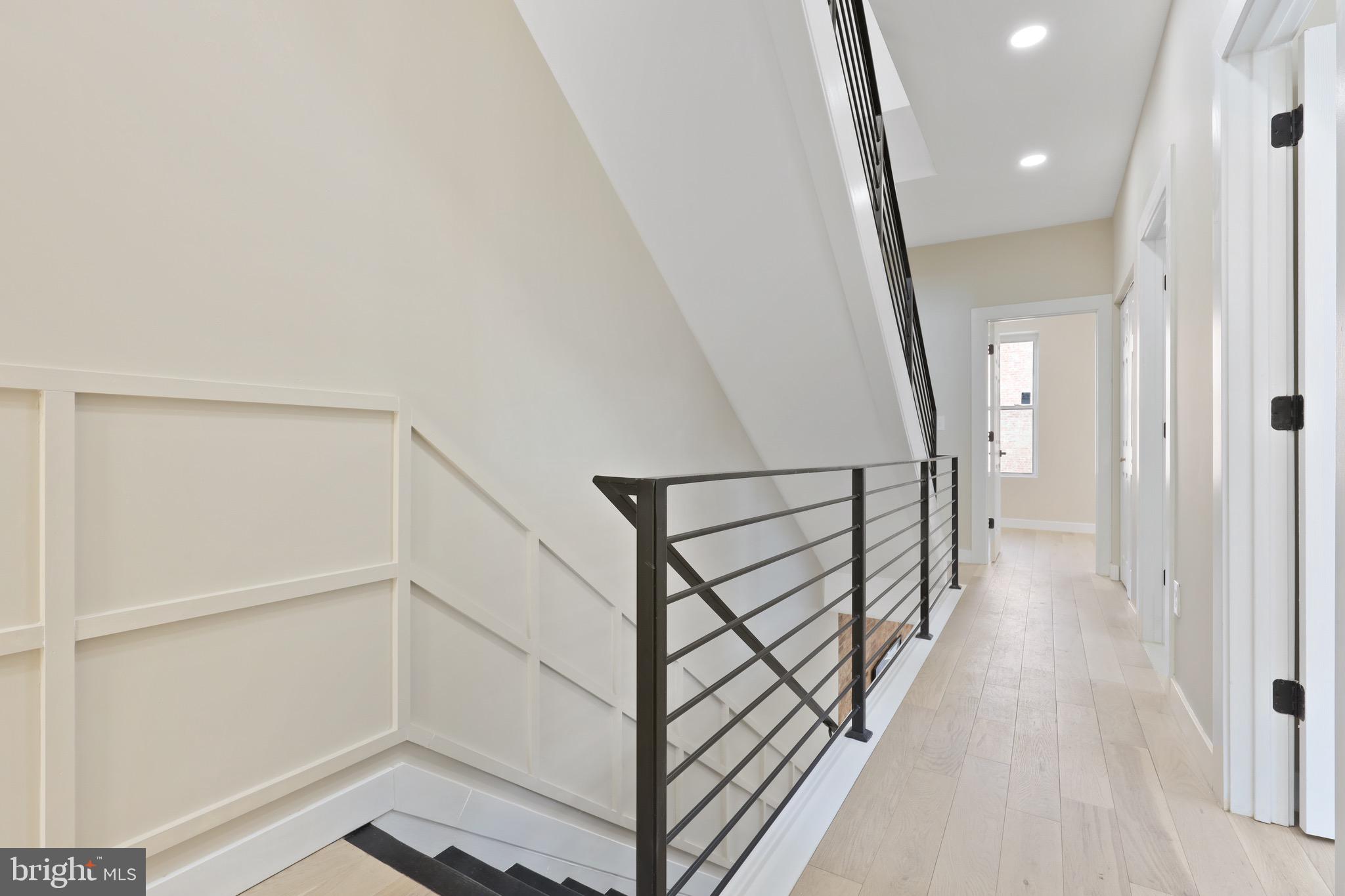 OLIVER - Residential