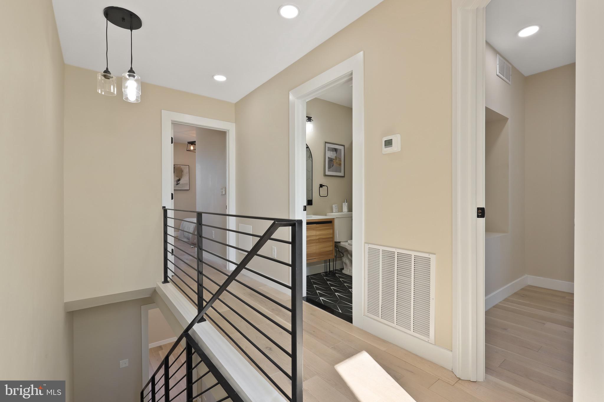 OLIVER - Residential