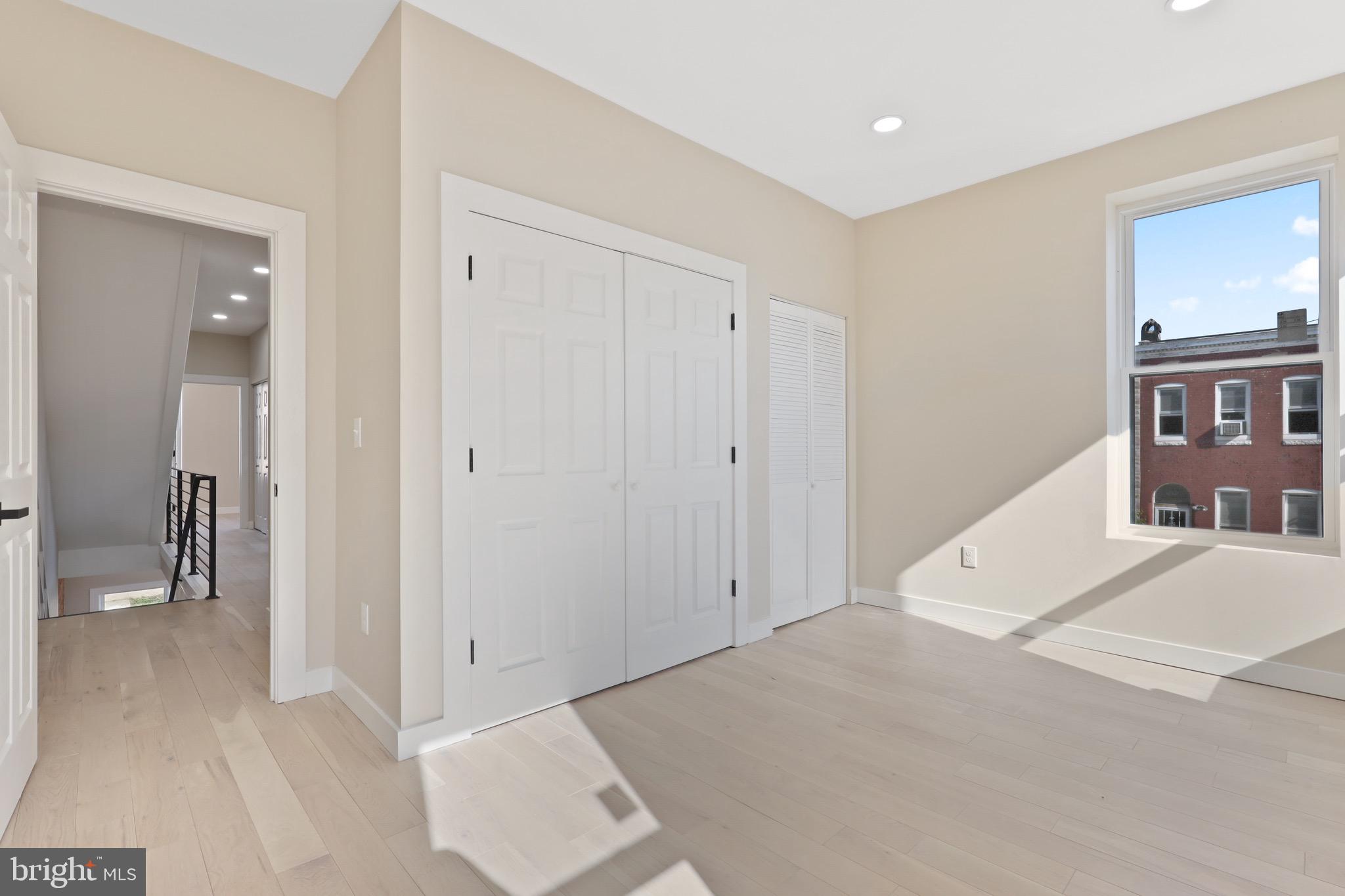 OLIVER - Residential