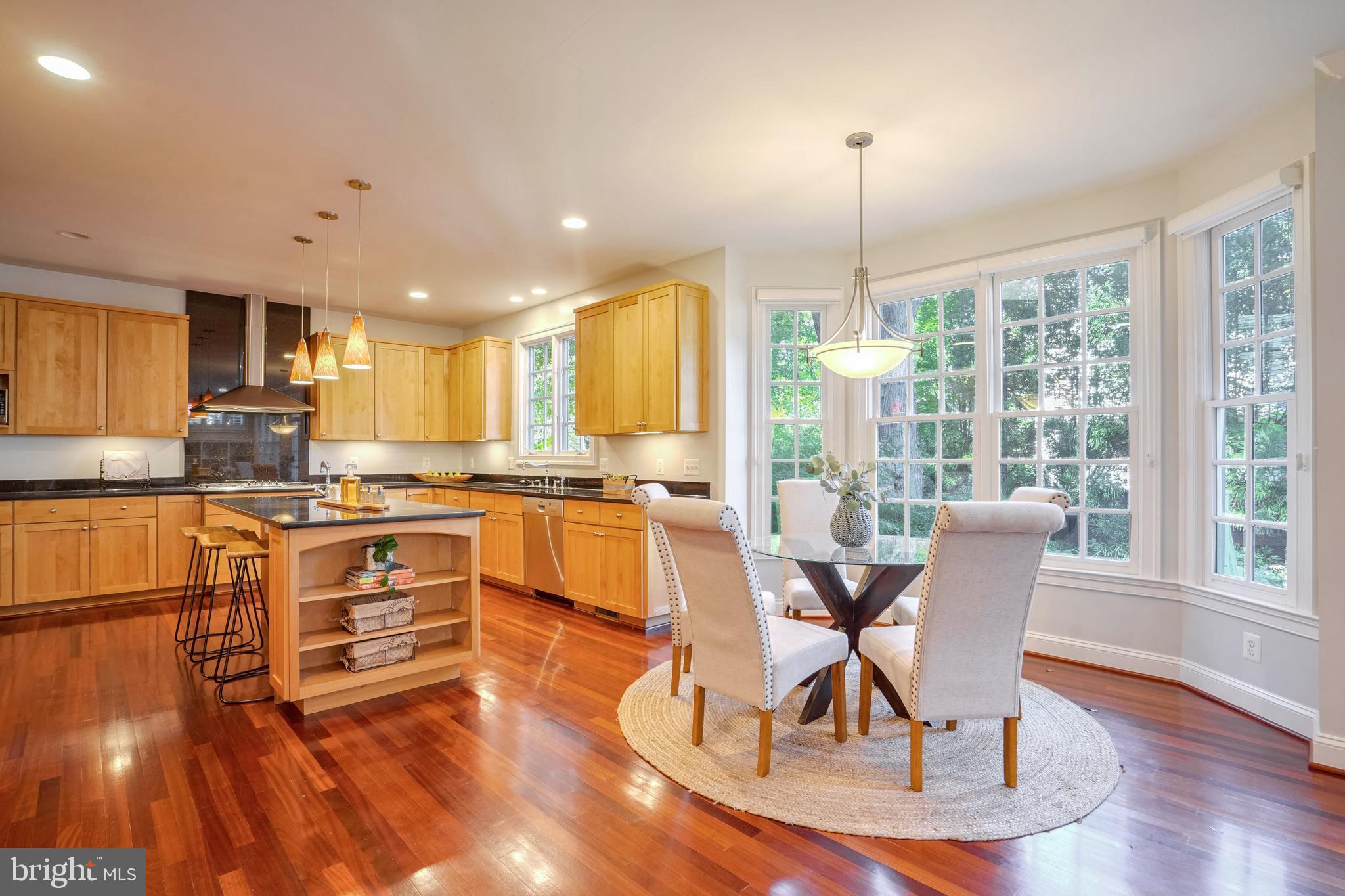 CHEVY CHASE - Residential