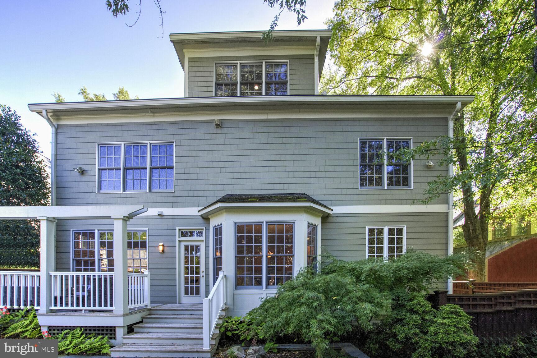 CHEVY CHASE - Residential