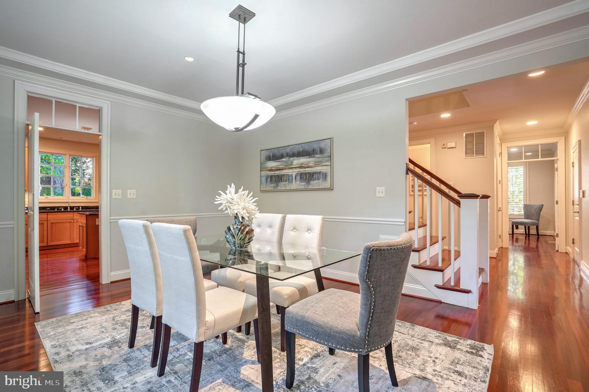 CHEVY CHASE - Residential