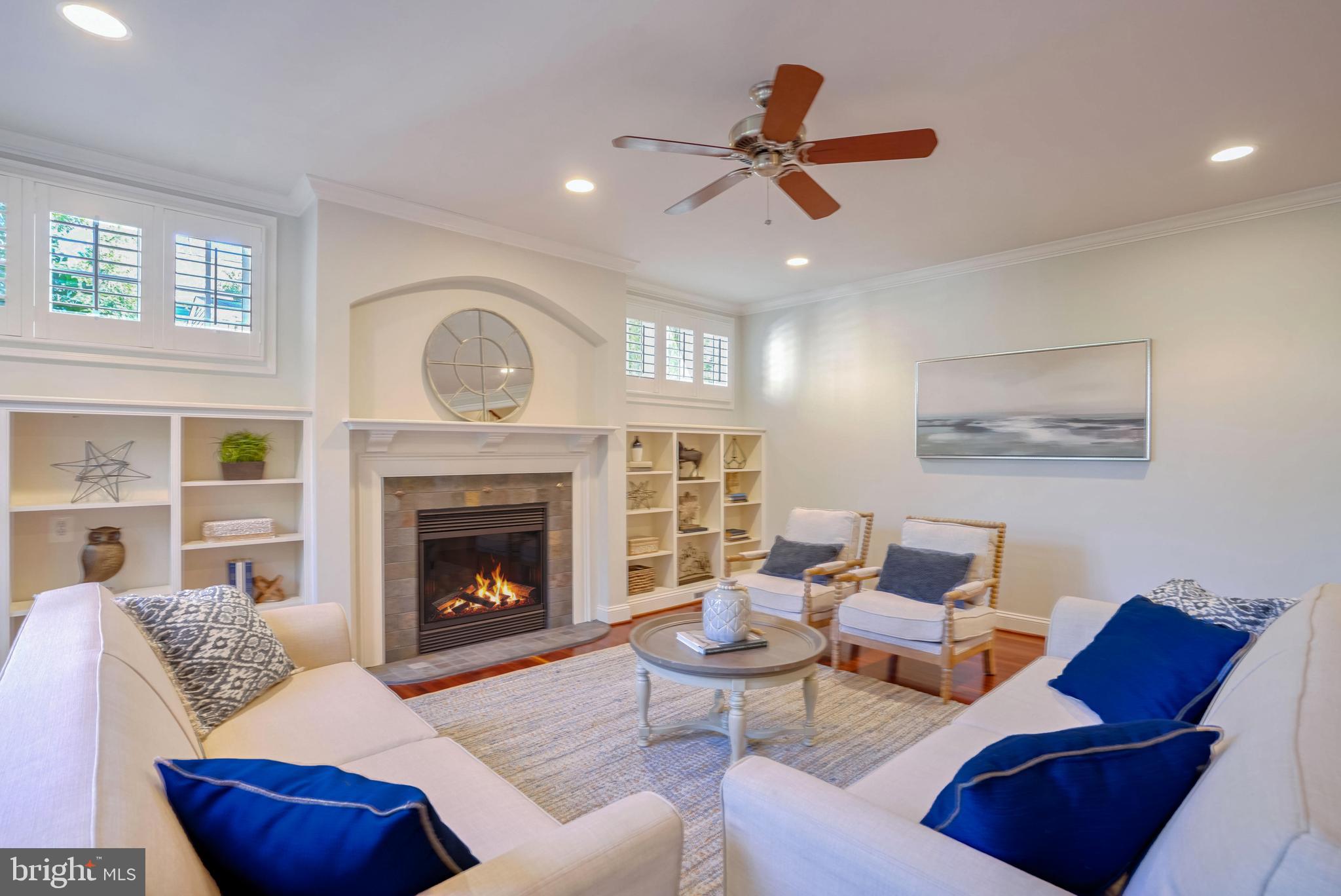 CHEVY CHASE - Residential