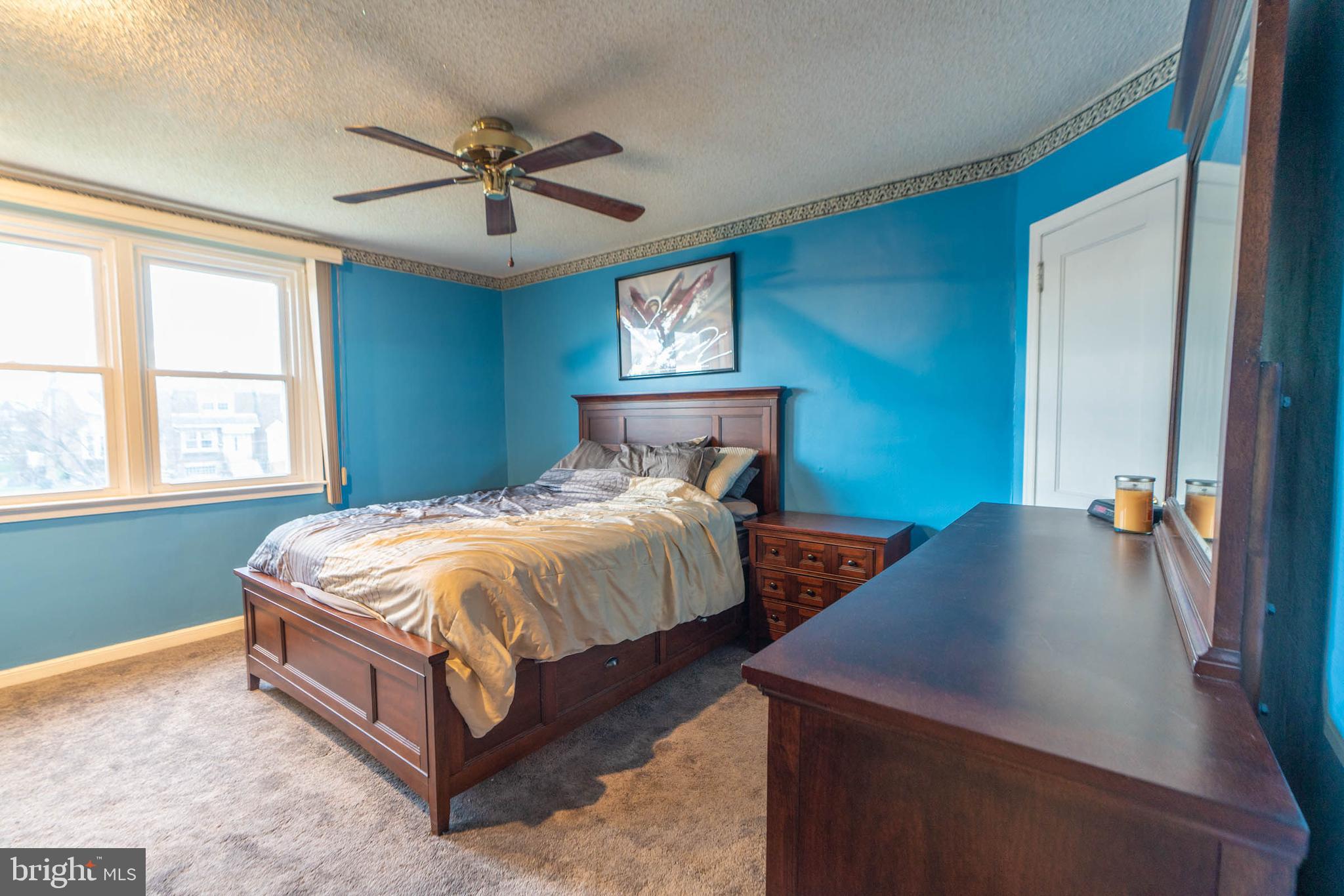 OXFORD CIRCLE - Residential