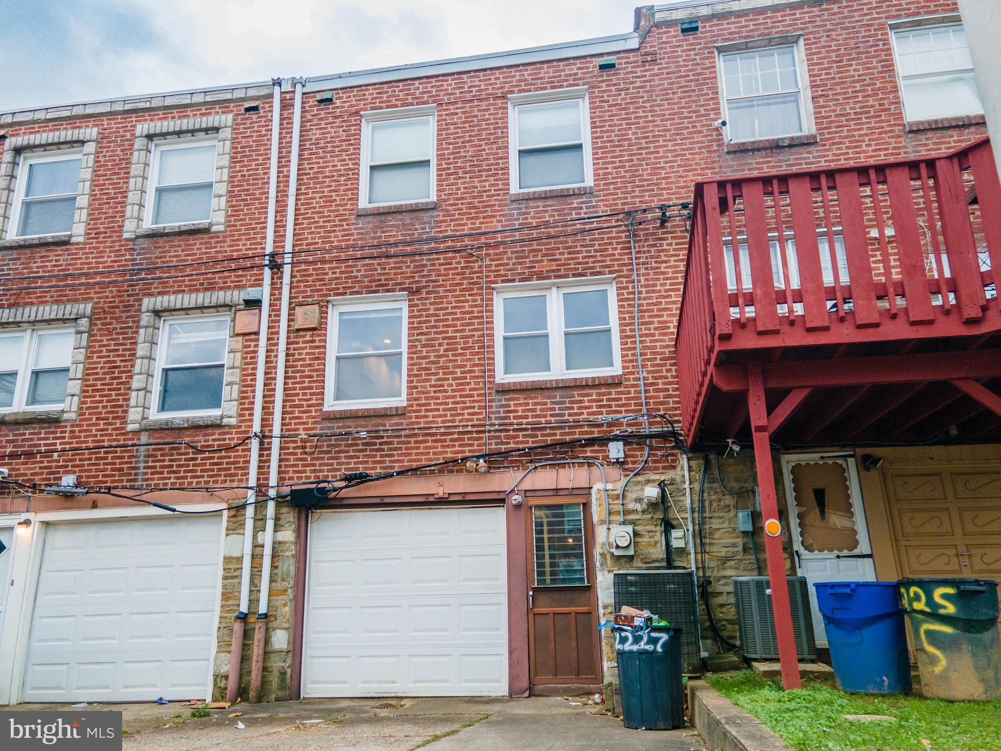 OXFORD CIRCLE - Residential