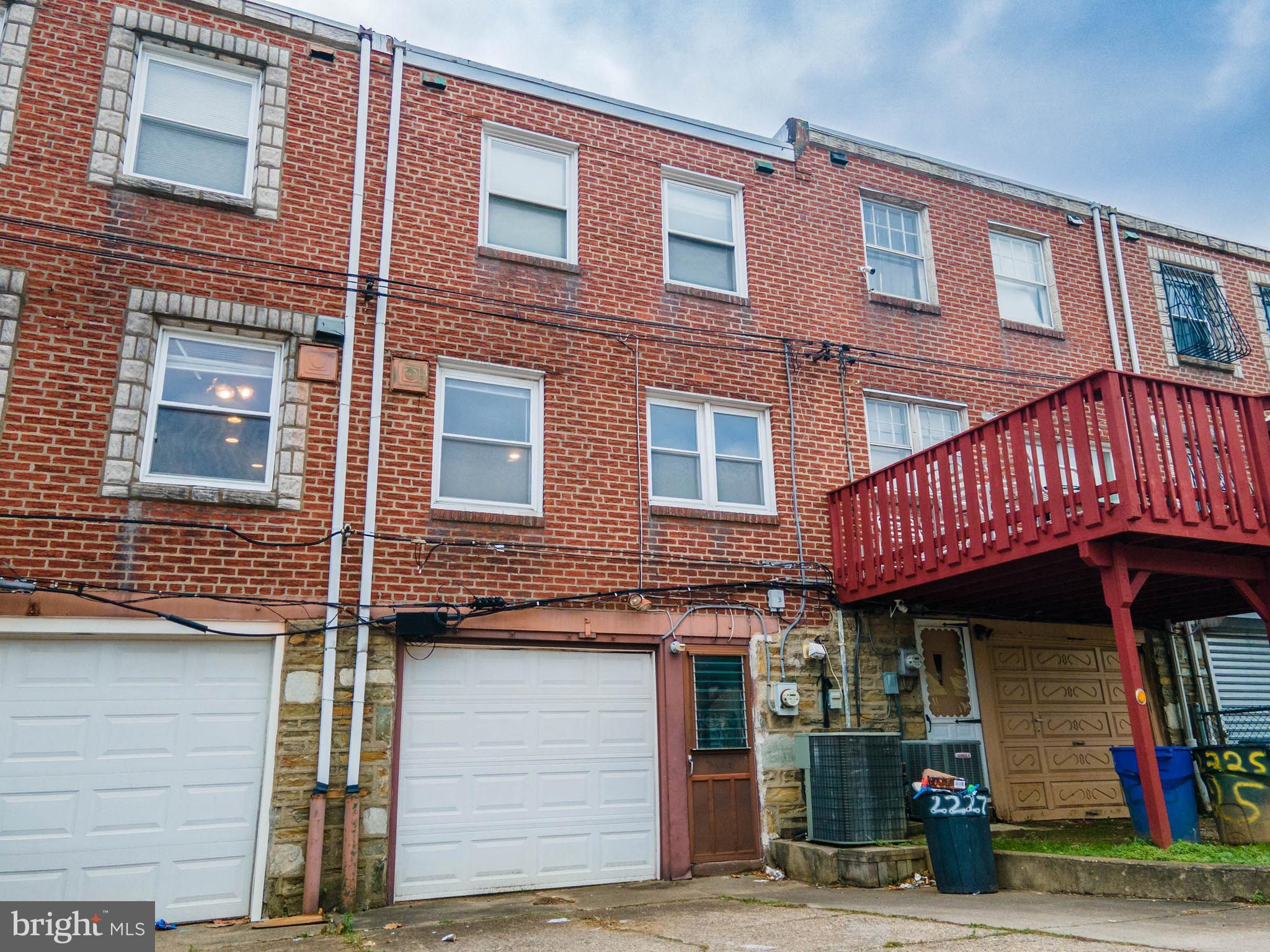 OXFORD CIRCLE - Residential