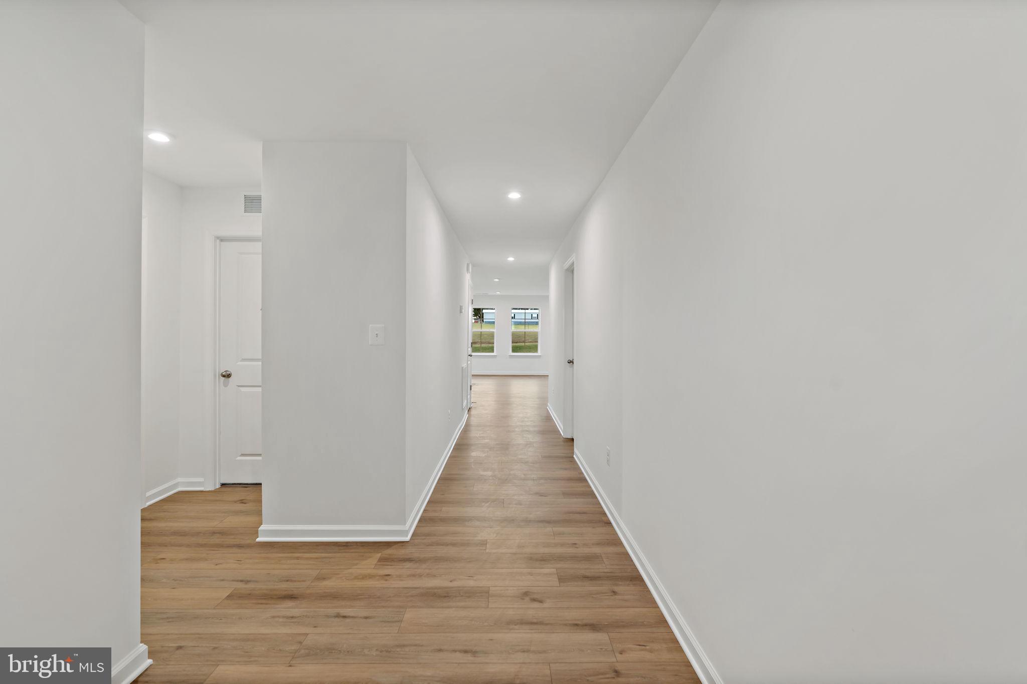 SOUTH BROOK - Residential