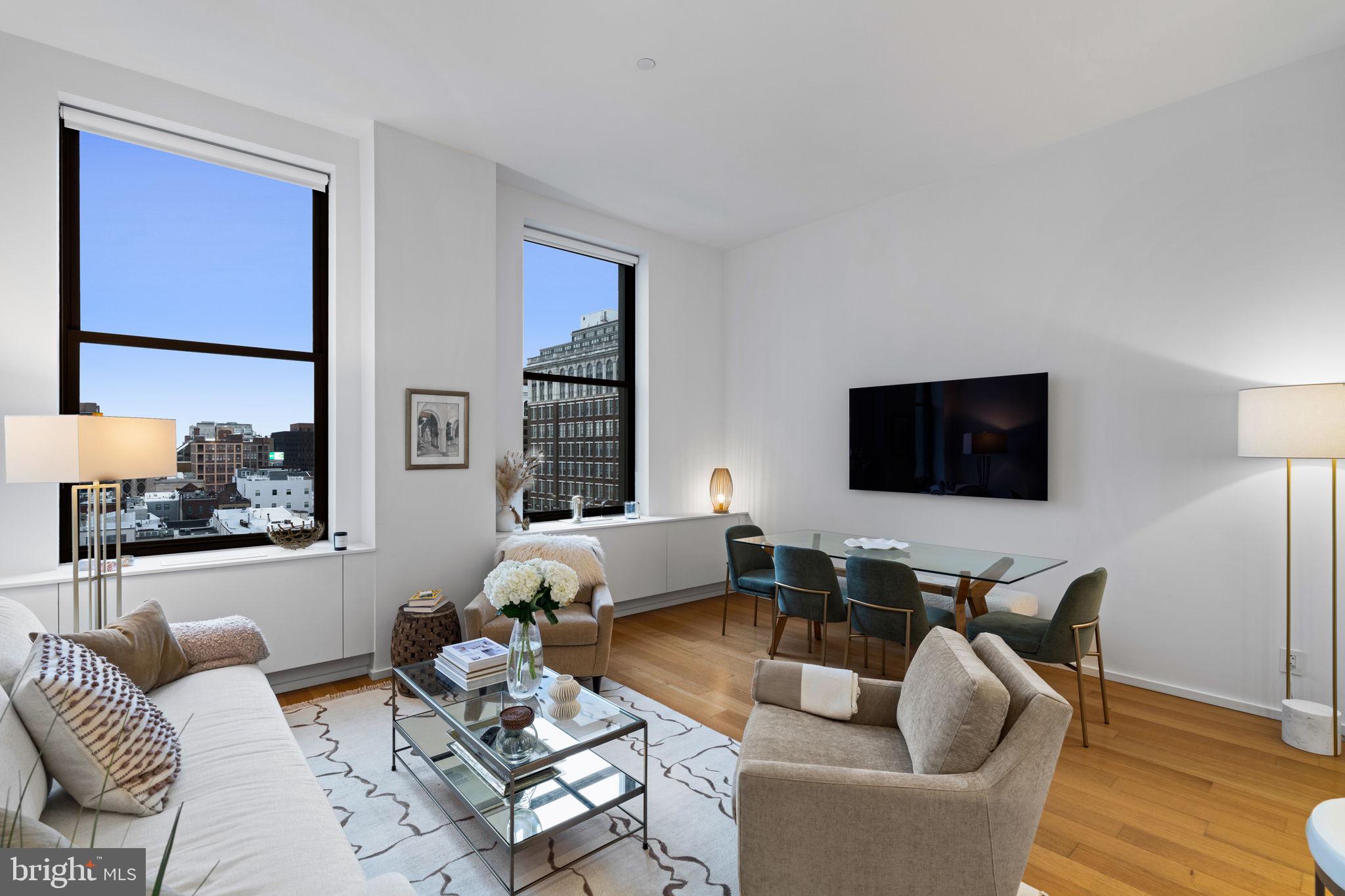 SOCIETY HILL - Residential