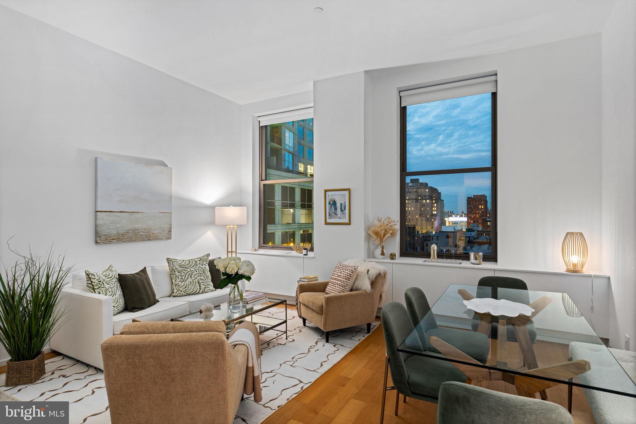 SOCIETY HILL - Residential