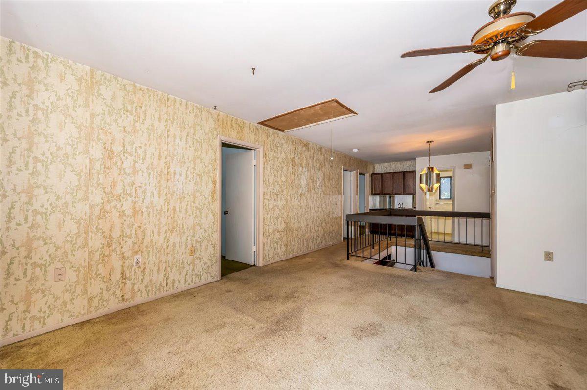 CHARLENE - Residential