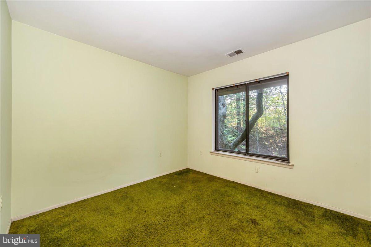 CHARLENE - Residential