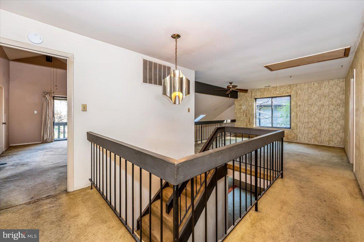 CHARLENE - Residential