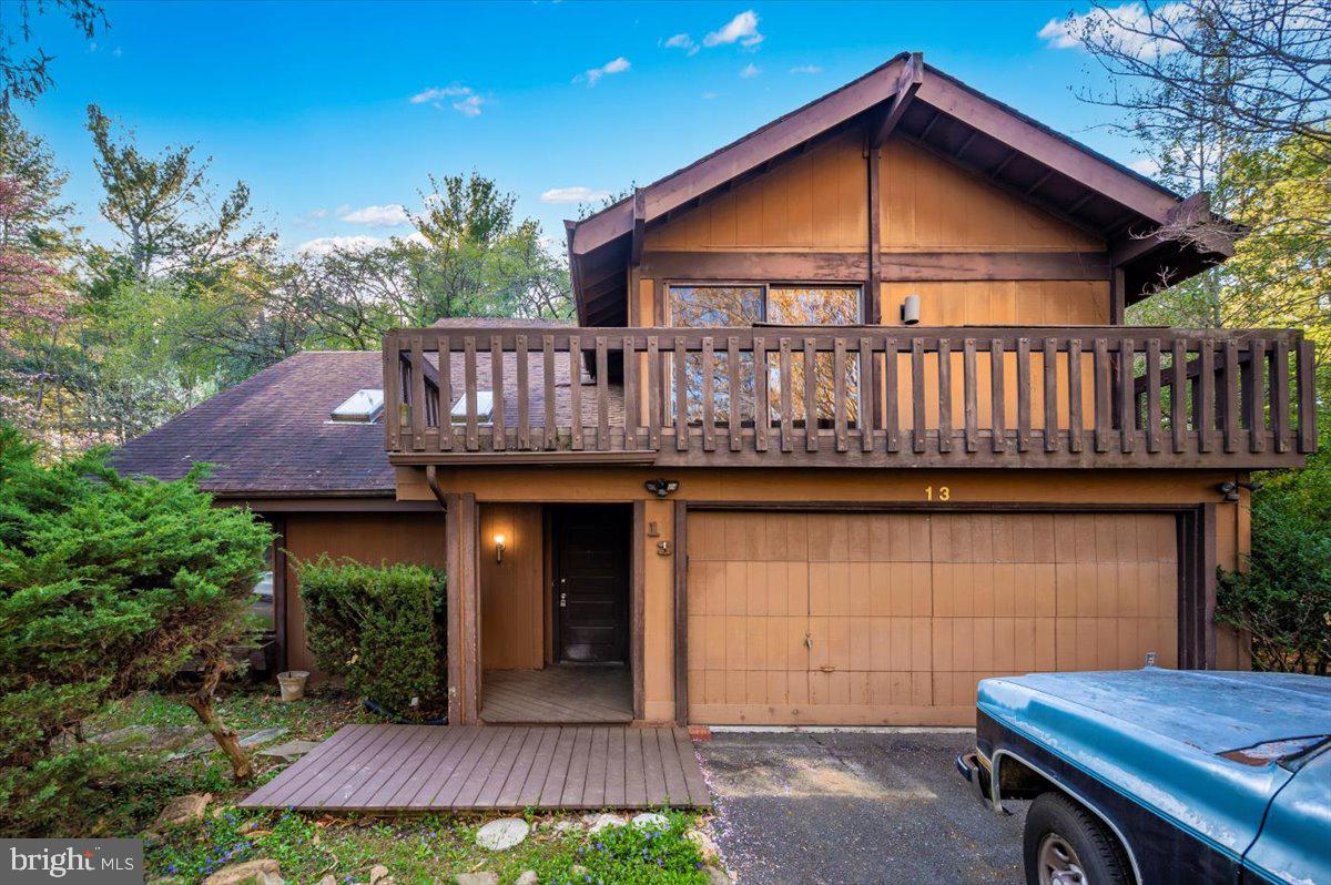 CHARLENE - Residential