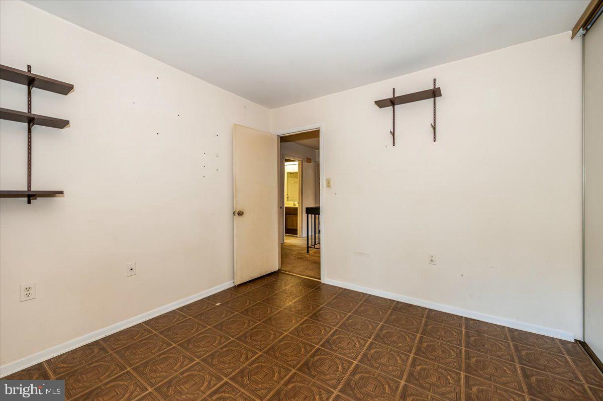 CHARLENE - Residential