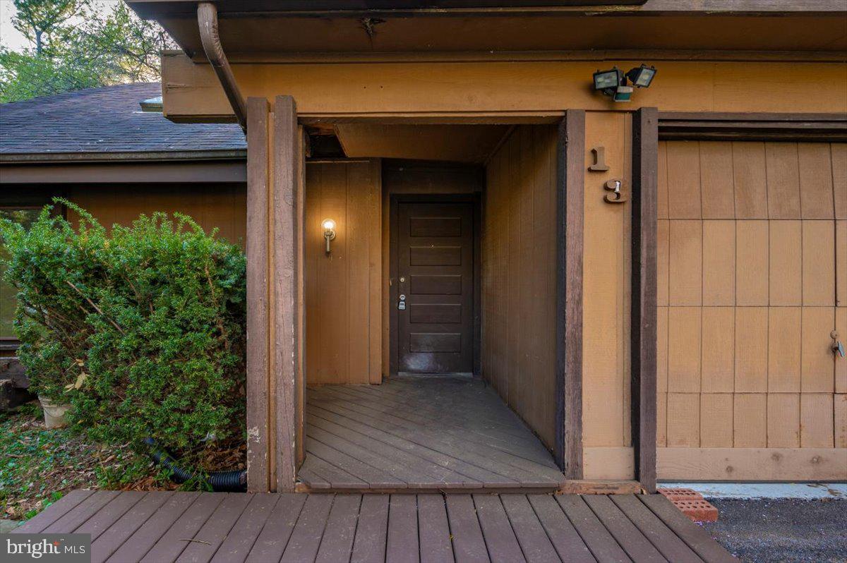 CHARLENE - Residential