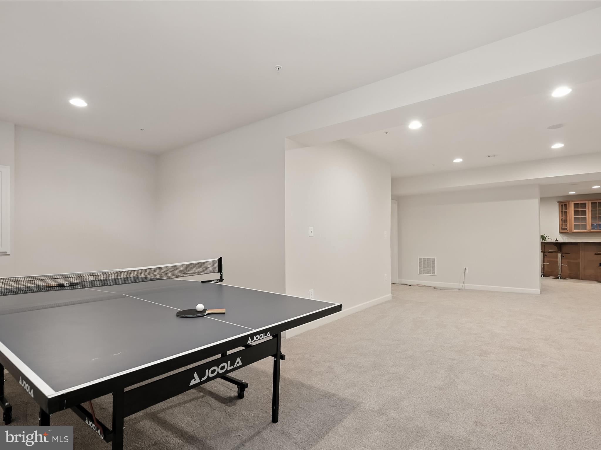 MAPLE LAWN - Residential