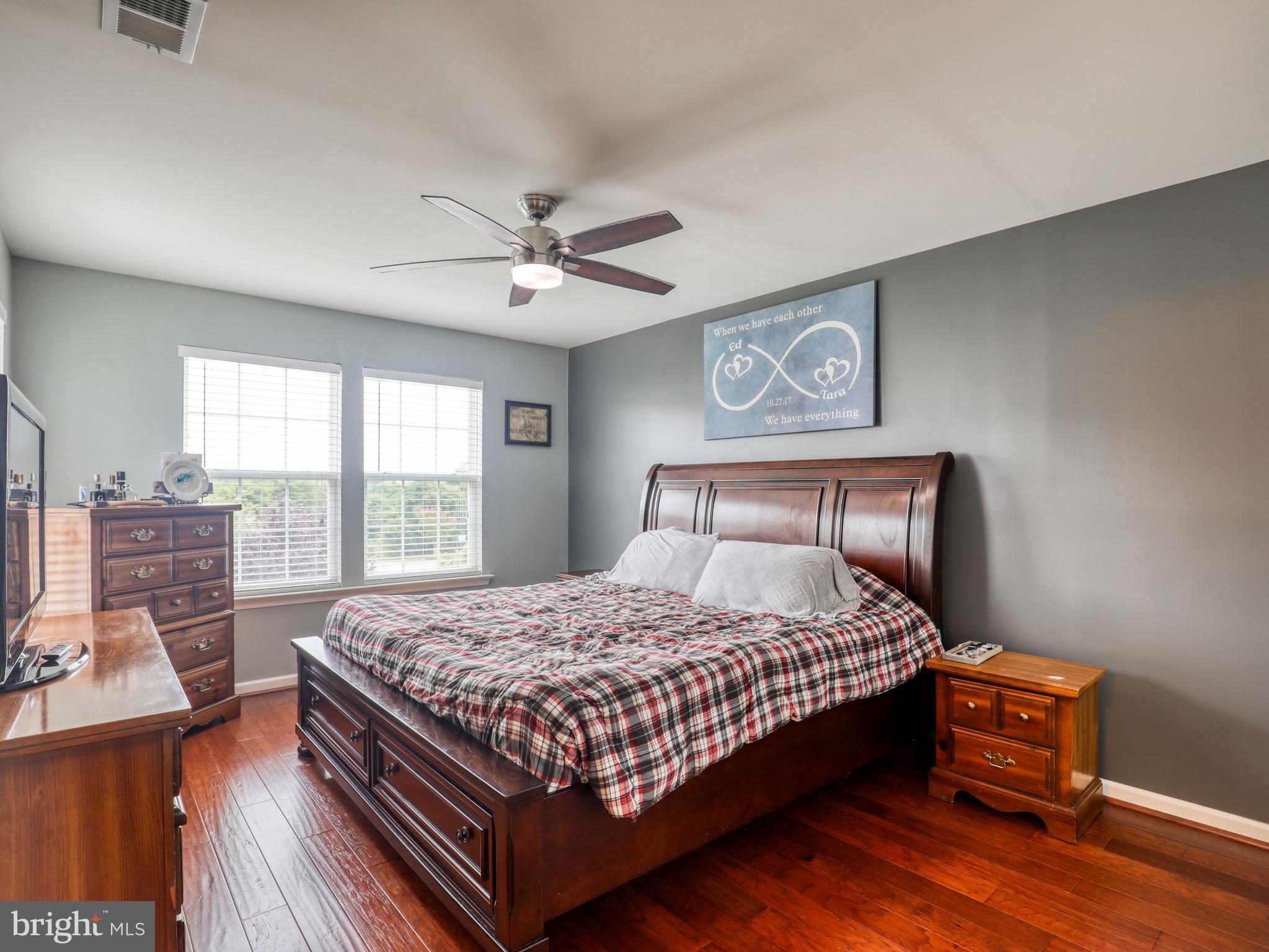 LAKELAND PLACE - Residential