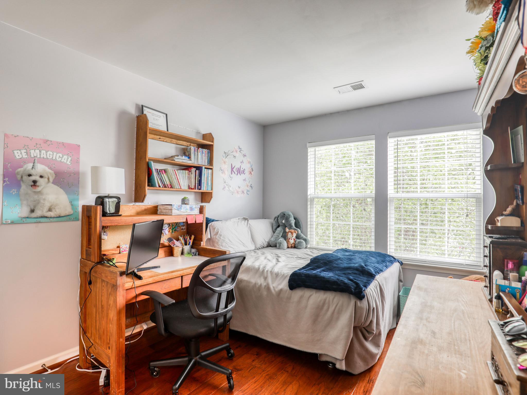 LAKELAND PLACE - Residential