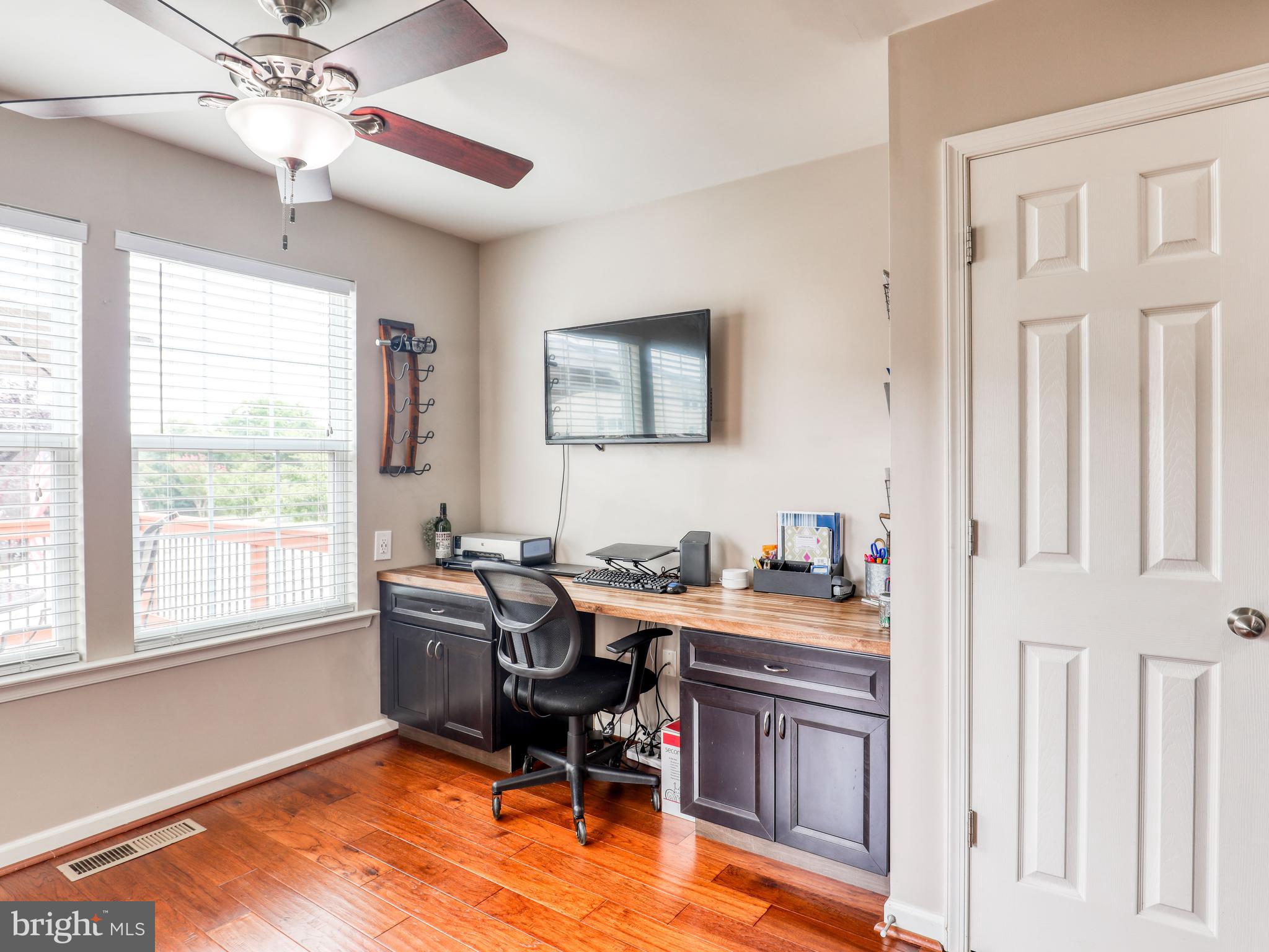 LAKELAND PLACE - Residential