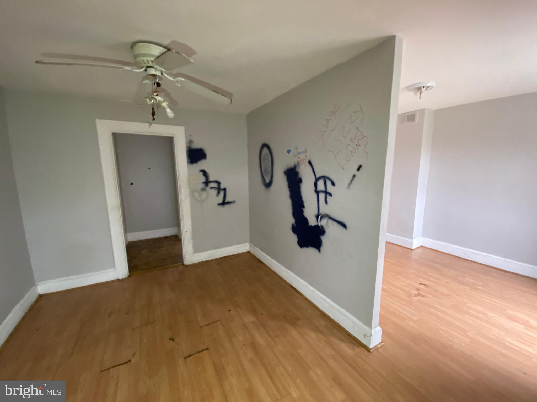 CHARLES VILLAGE - Commercial Sale