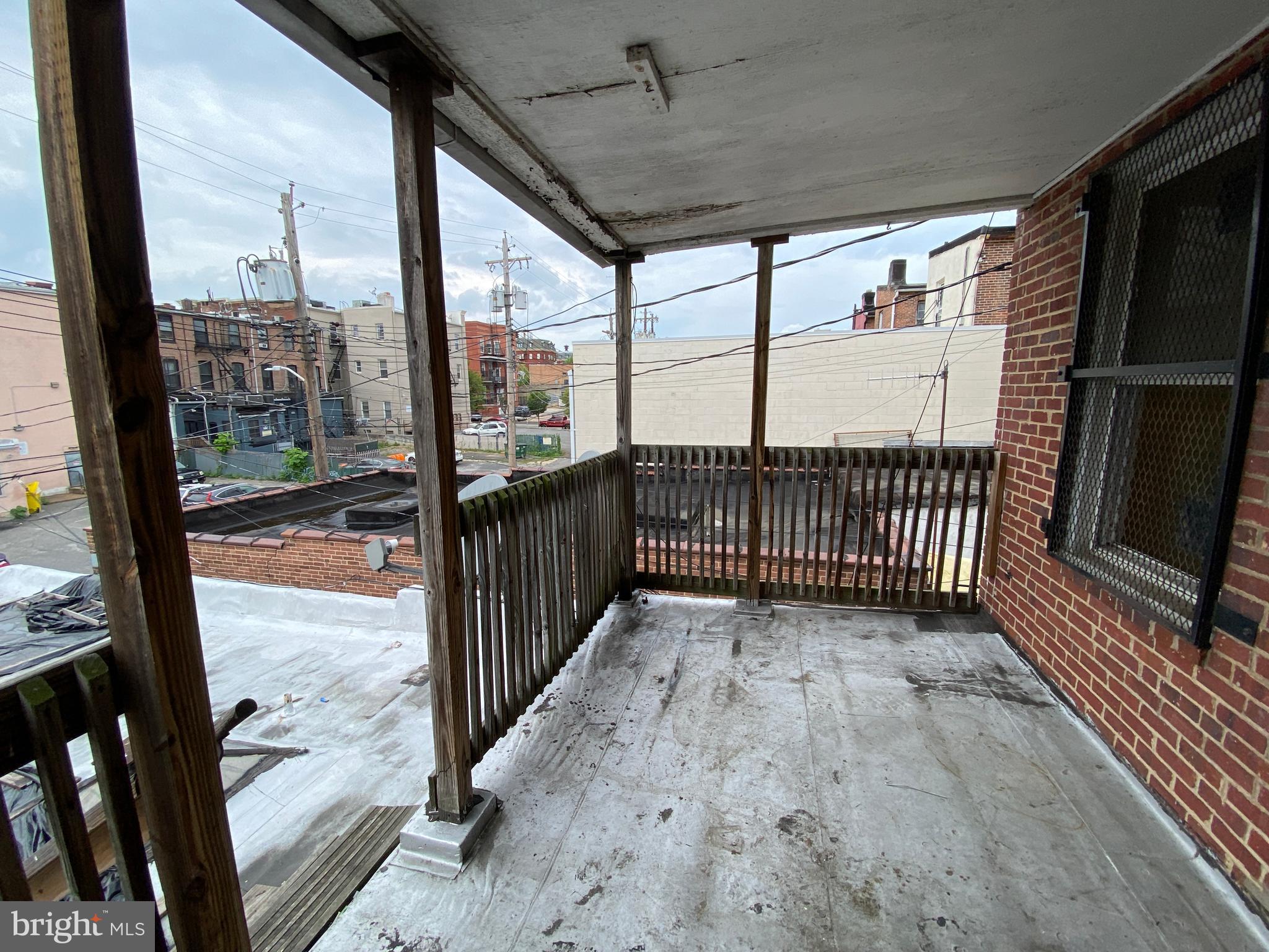 CHARLES VILLAGE - Commercial Sale