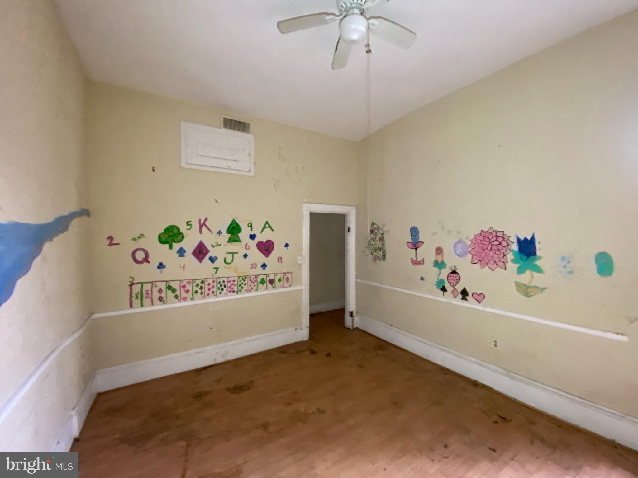 CHARLES VILLAGE - Commercial Sale