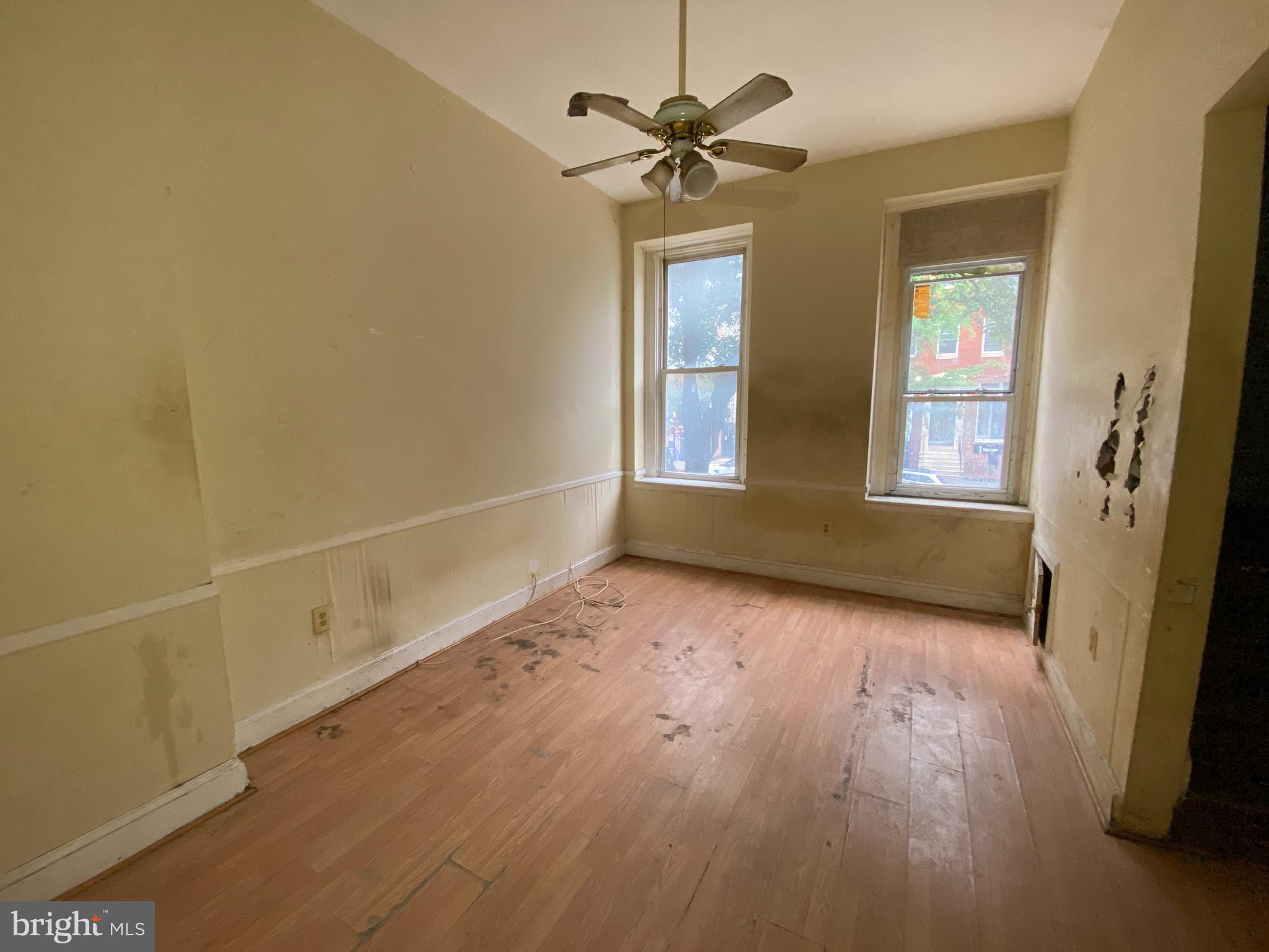 CHARLES VILLAGE - Commercial Sale