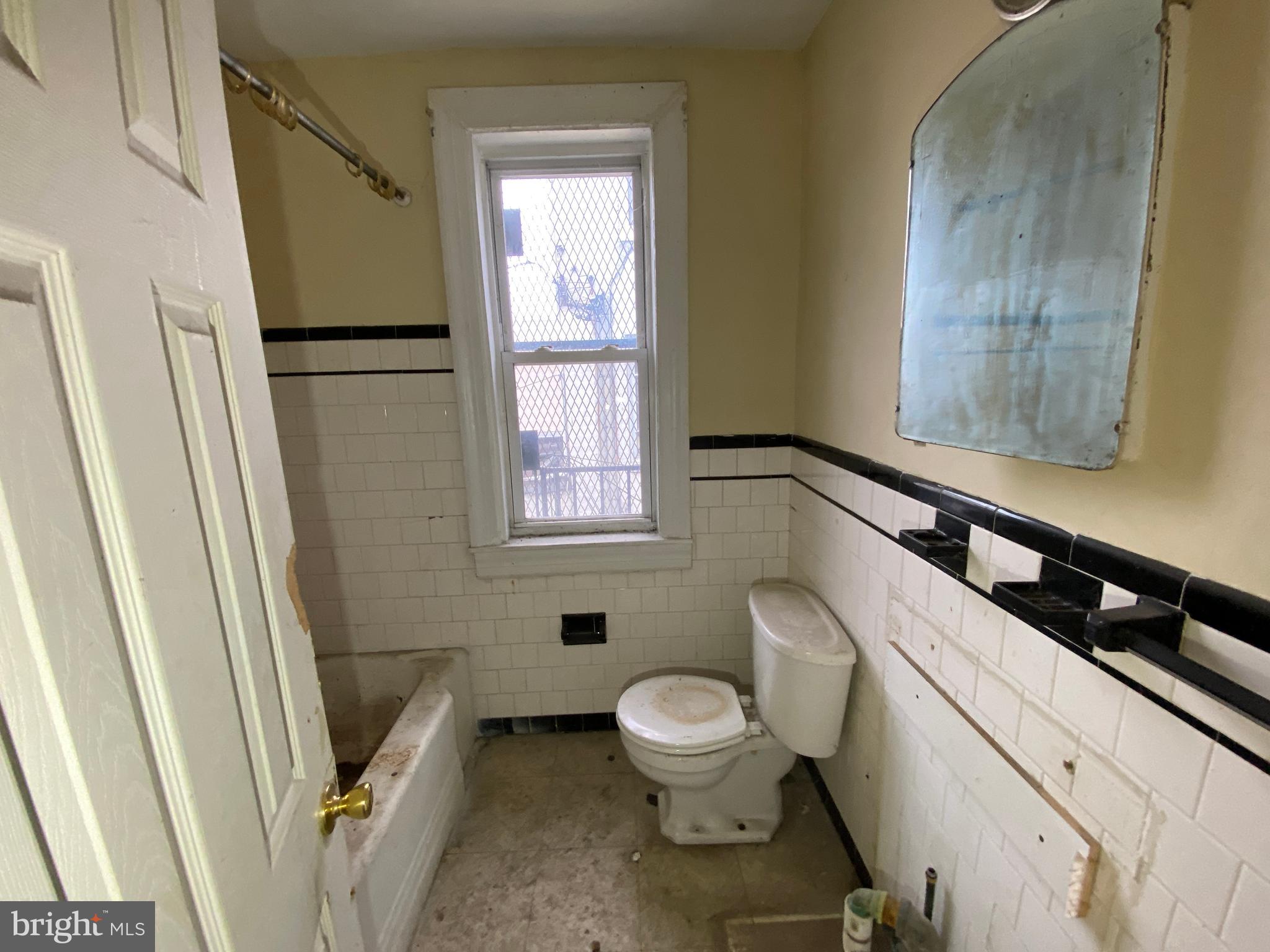 CHARLES VILLAGE - Commercial Sale