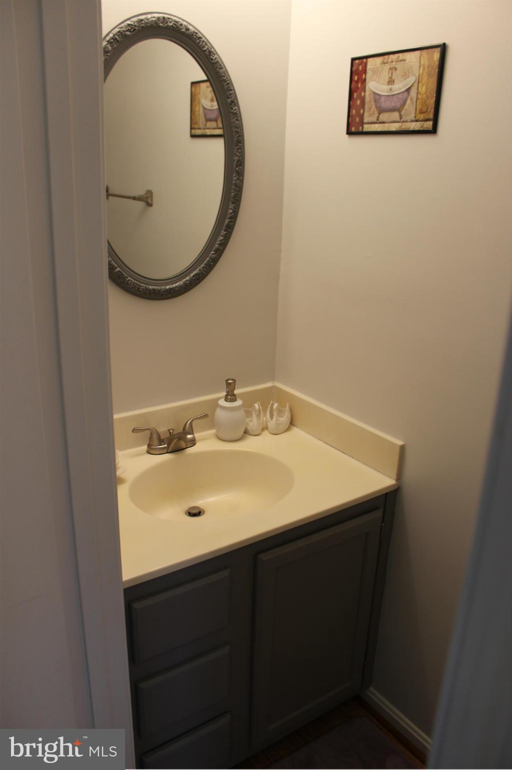 CLOVERLEAF TOWNHOUSES - Residential