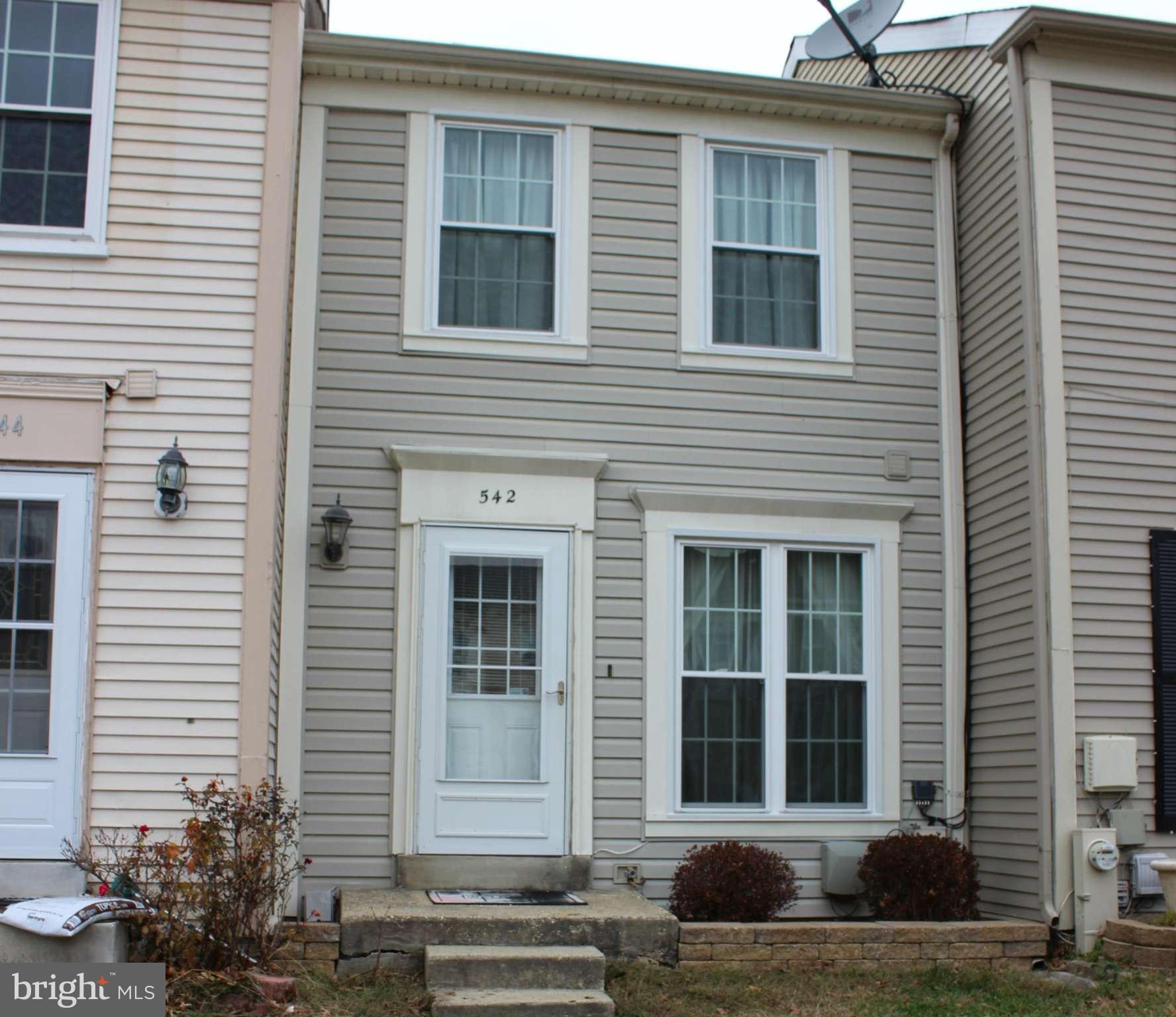 CLOVERLEAF TOWNHOUSES - Residential