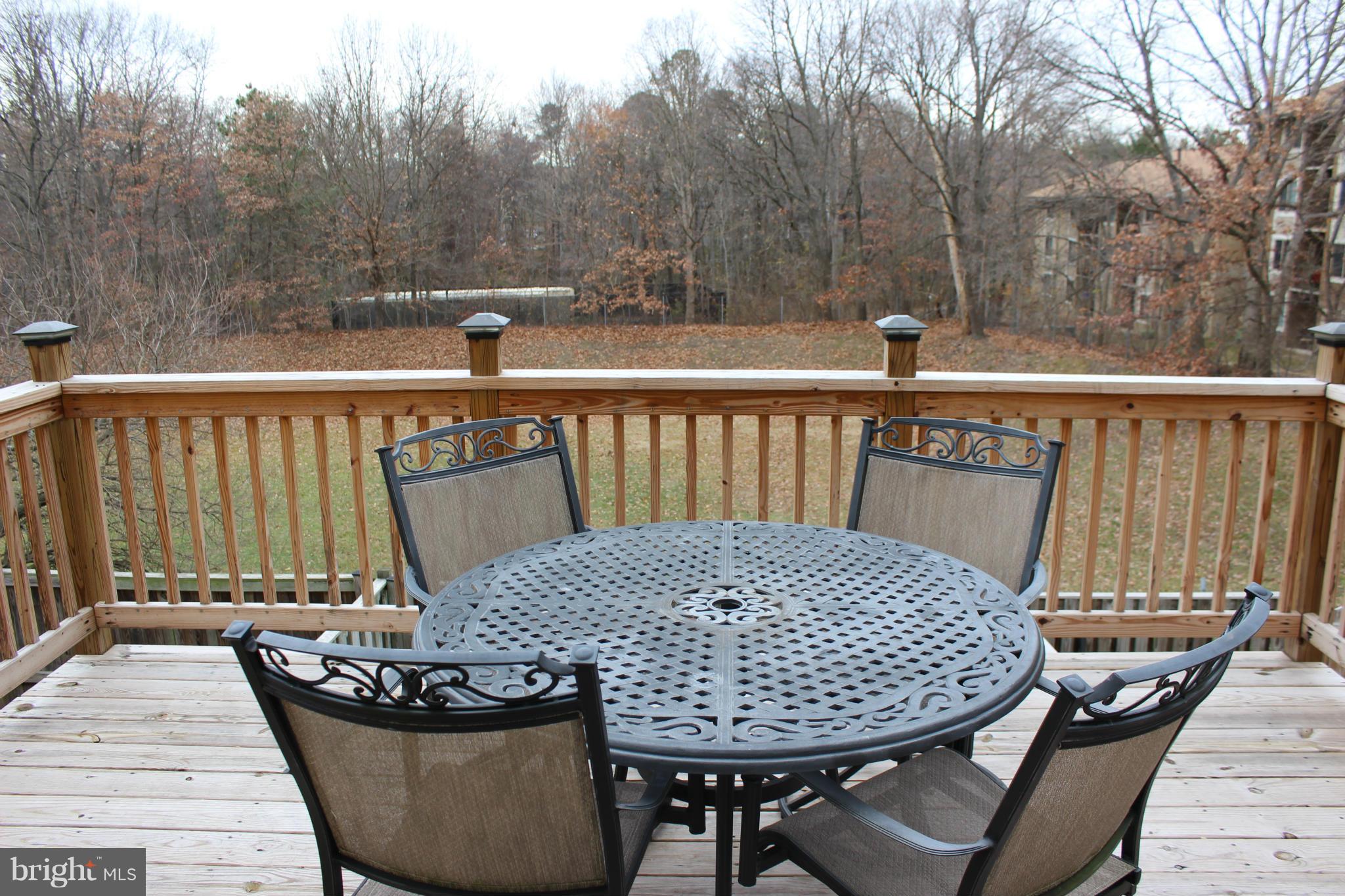 CLOVERLEAF TOWNHOUSES - Residential