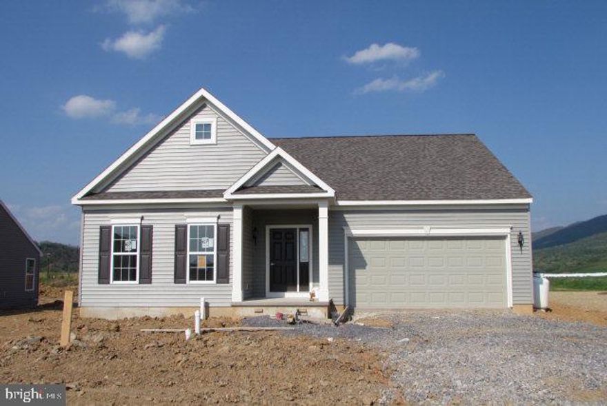 Entered for Comp Purposes. New construction in Blossom Hill, the Carlyle floorplan.