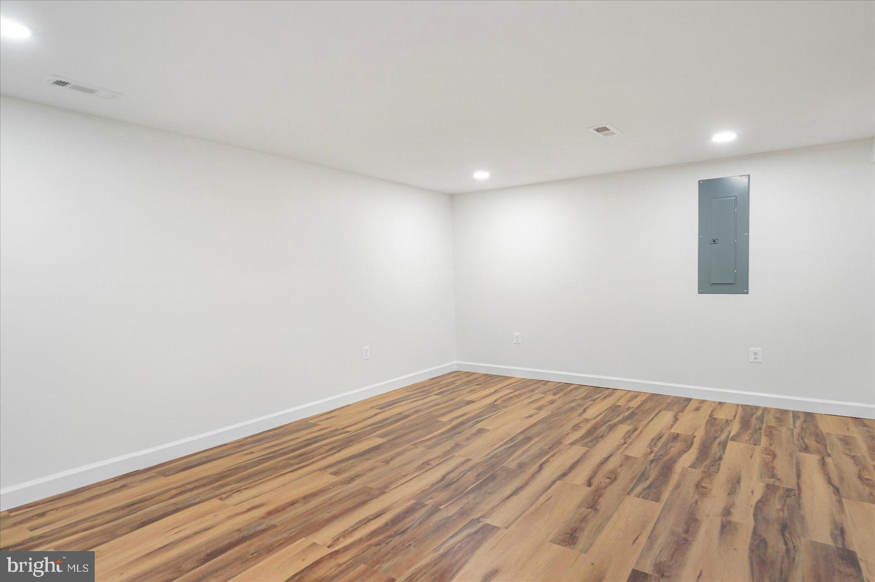 LEWISDALE - Residential