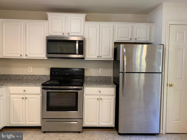 LIBERTY PLACE - Residential Lease